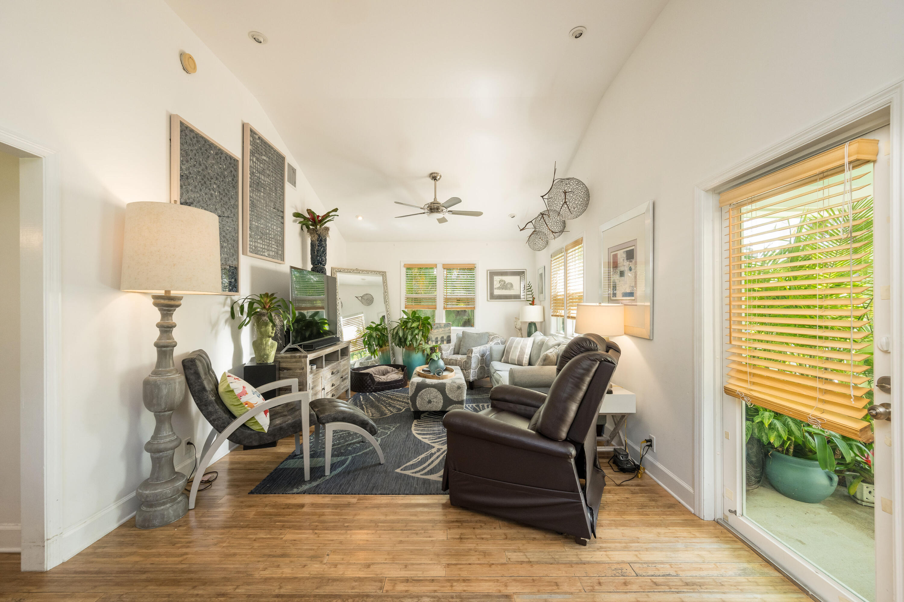 1711 Von Phister Street