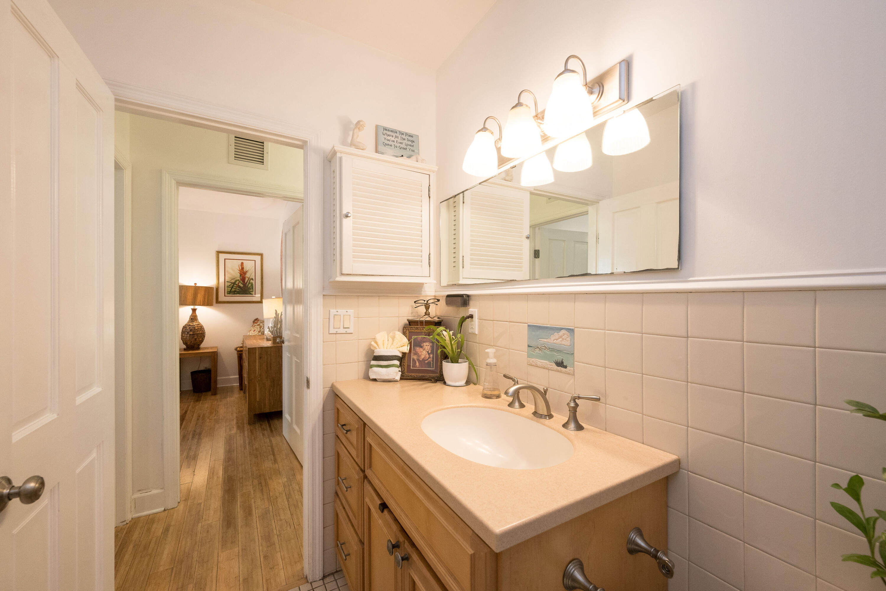 1711 Von Phister Street