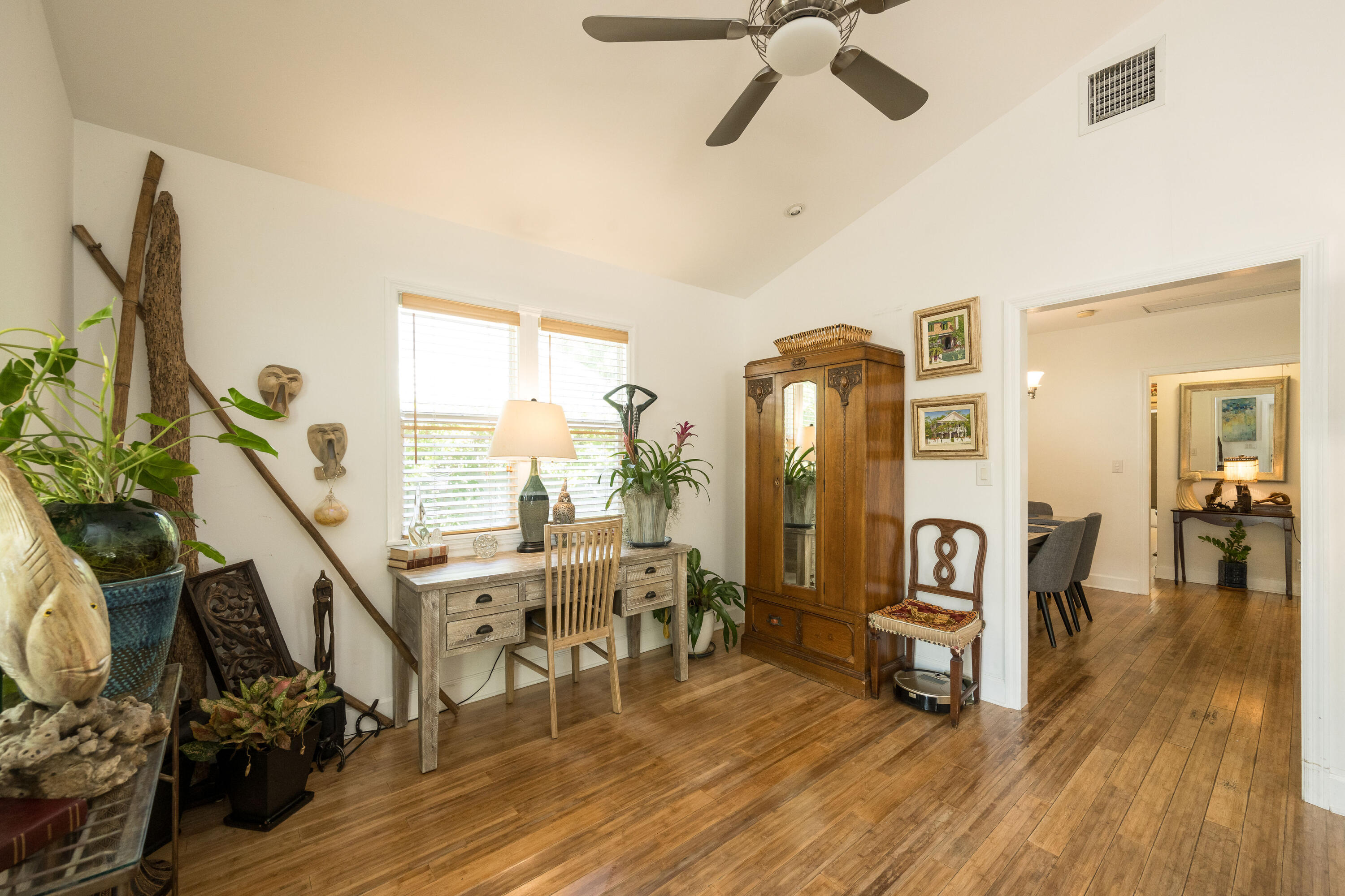 1711 Von Phister Street