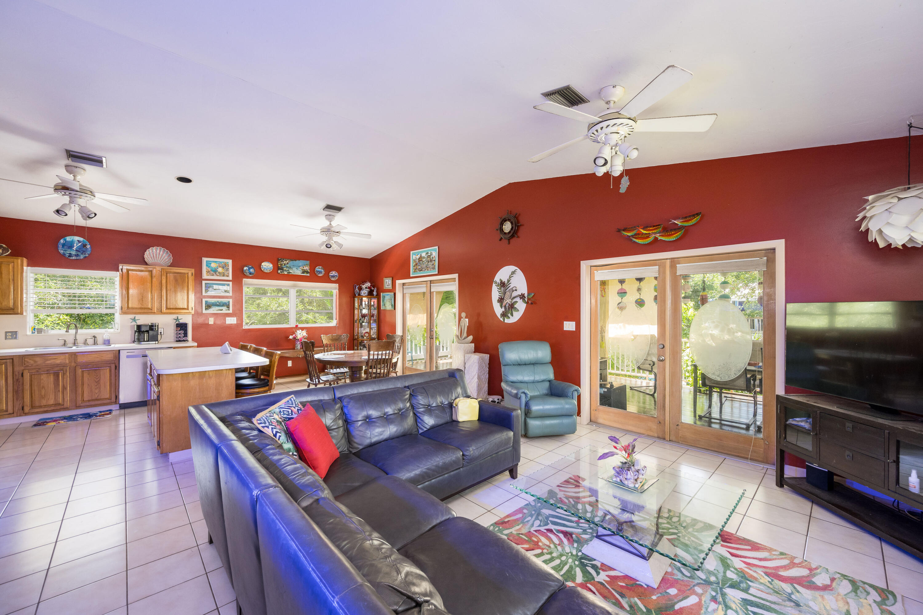 29132 Tulip Lane