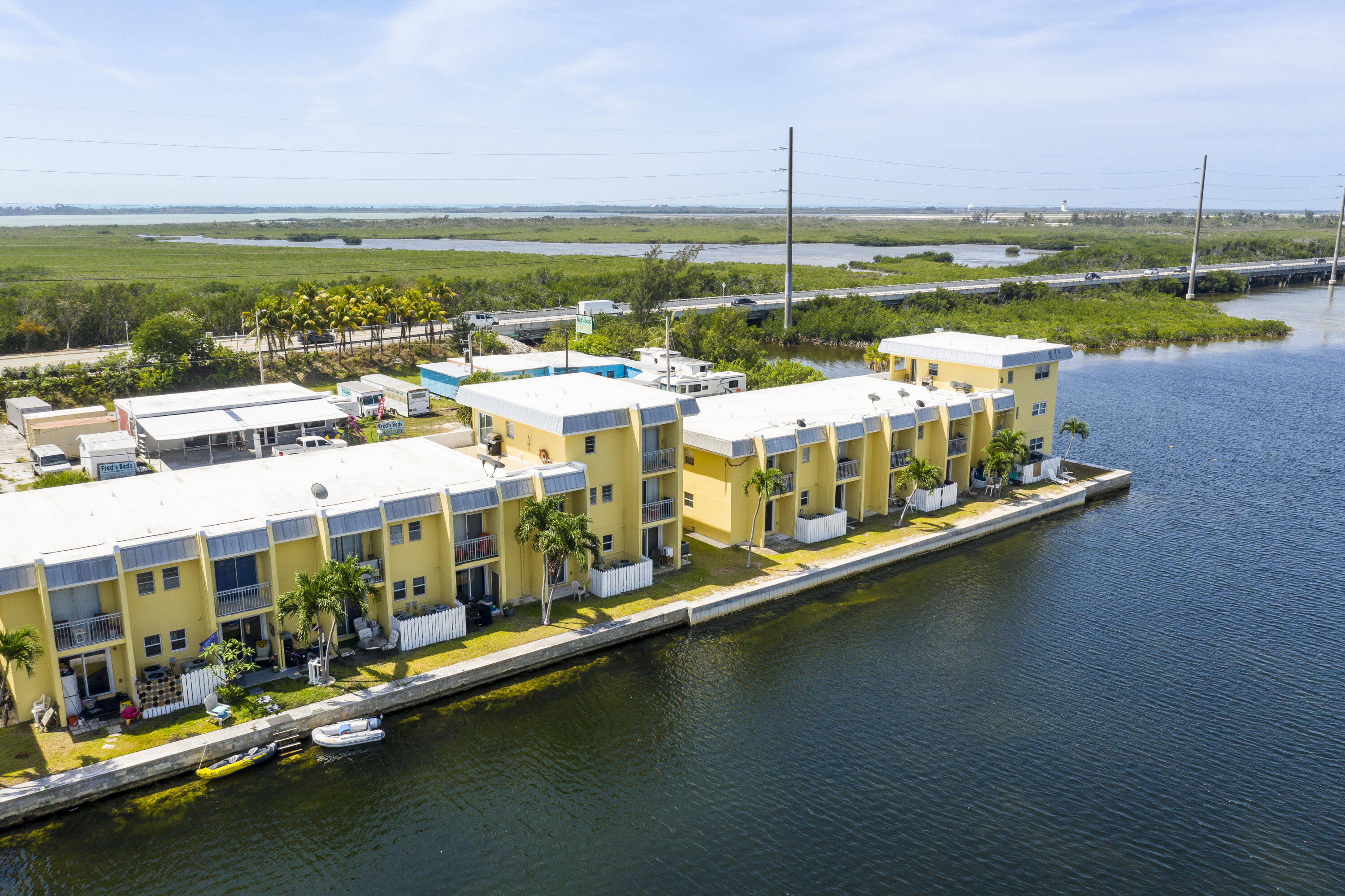 201 Coppitt Road Unit: 205A