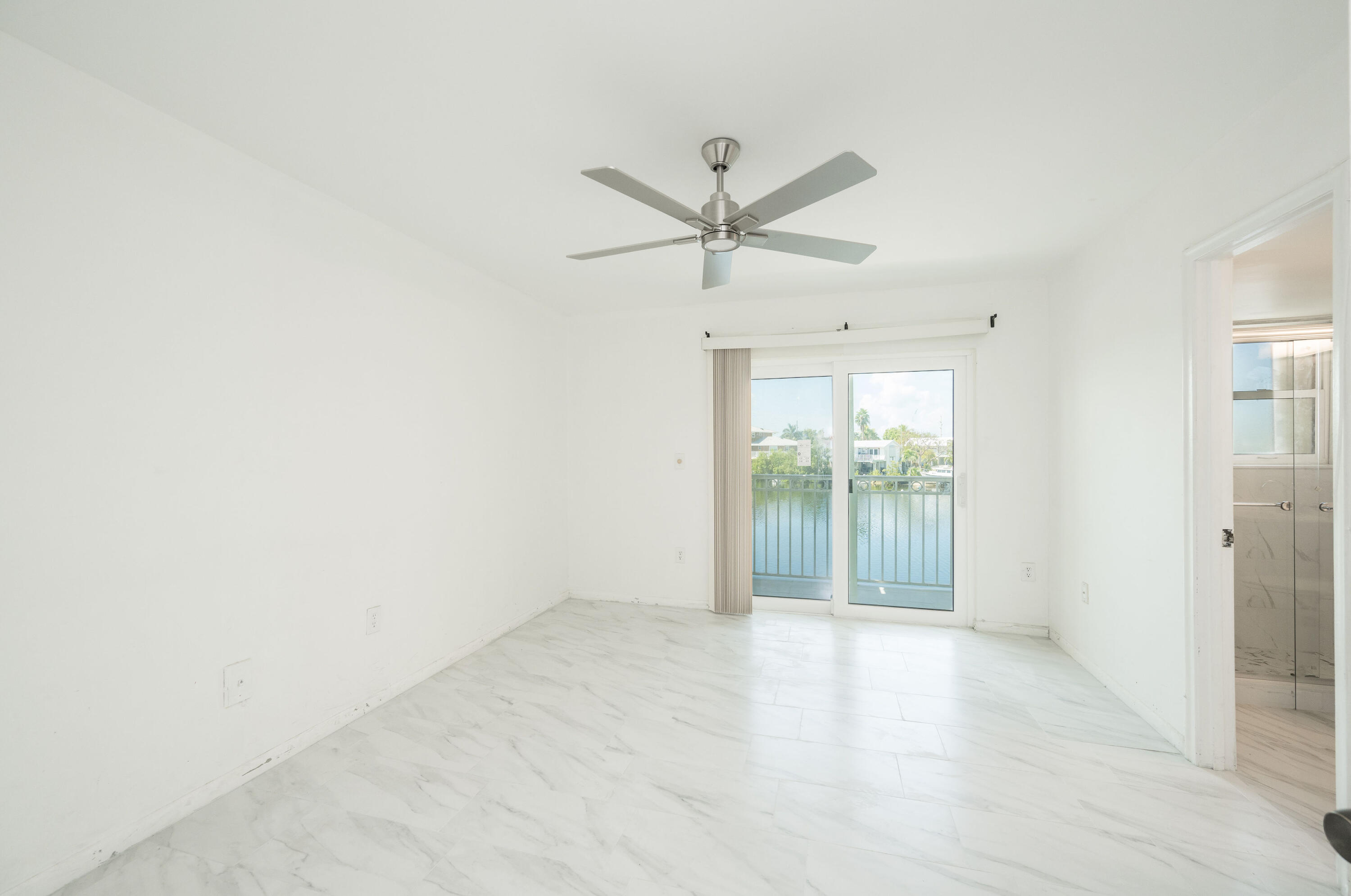201 Coppitt Road Unit: 205A