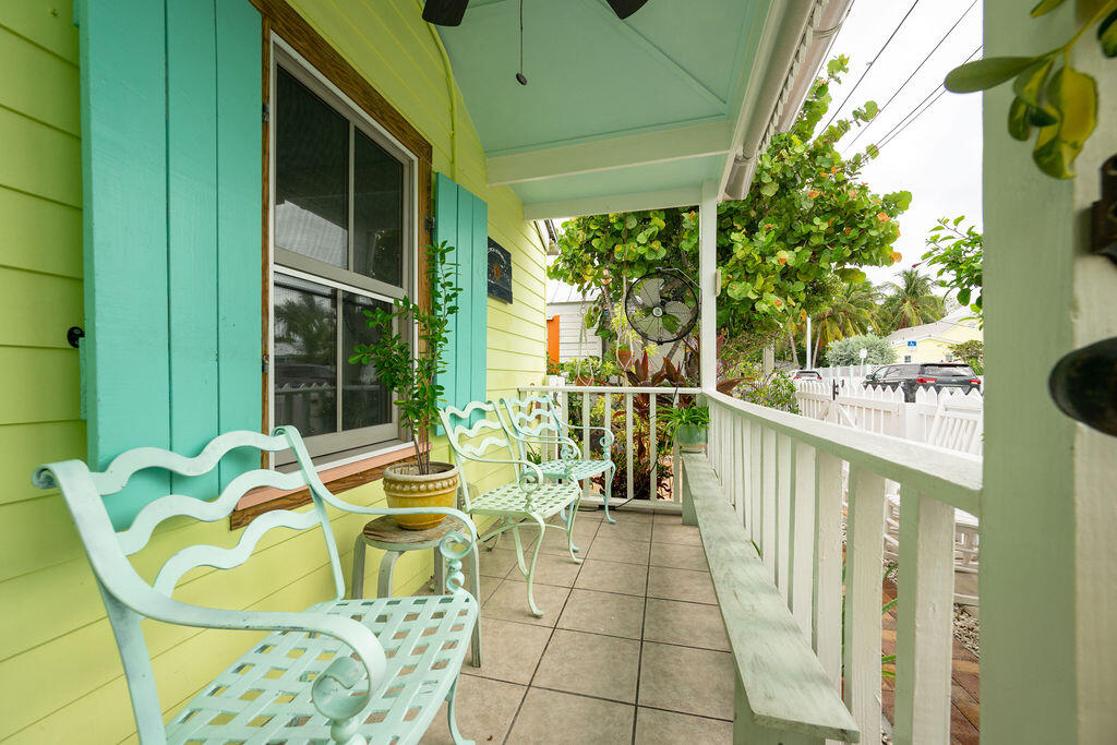 205 Julia Street