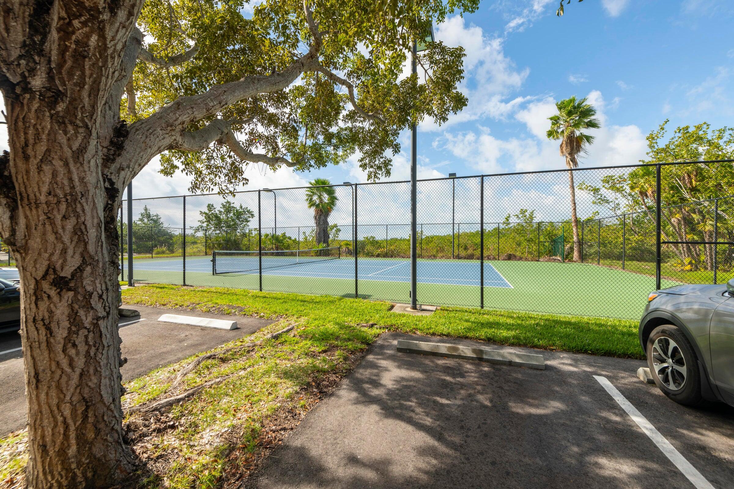 3655 Seaside Drive Unit: 427