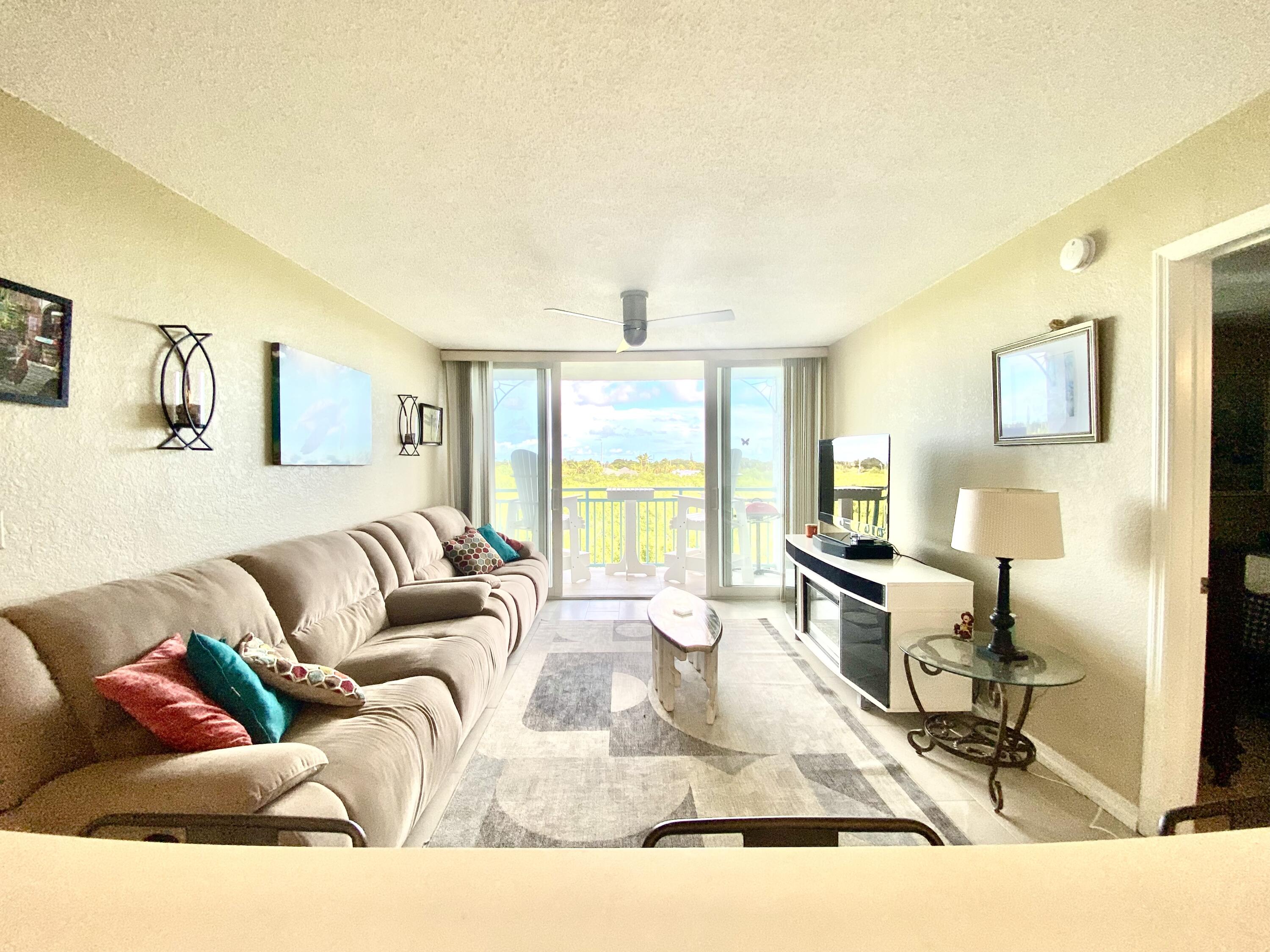 3655 Seaside Drive Unit: 427