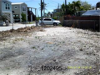 12 Del Mar Boulevard