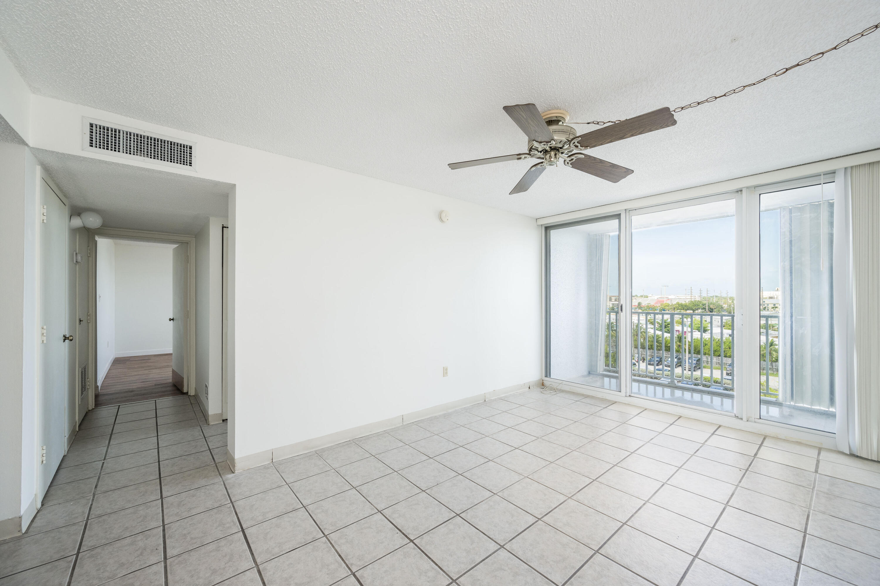 3312 Northside Drive Unit: 506