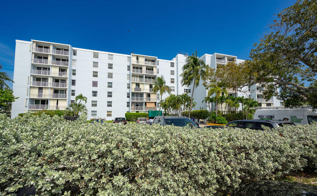 3312 Northside Drive Unit: 506