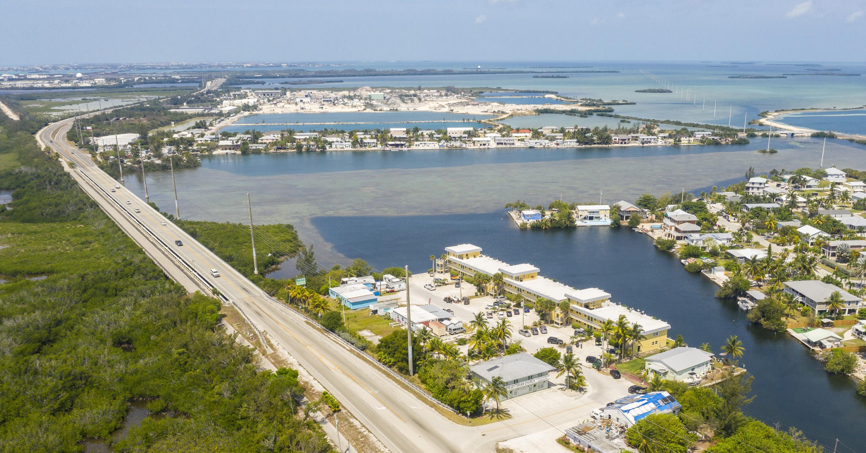 201 Coppitt Road Unit: 103A
