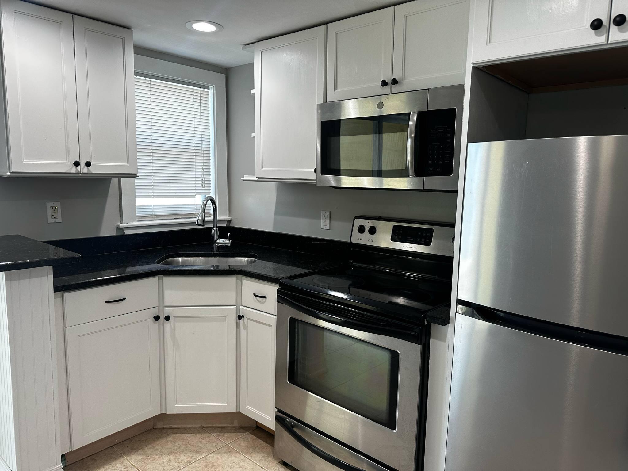 201 Coppitt Road Unit: 103A