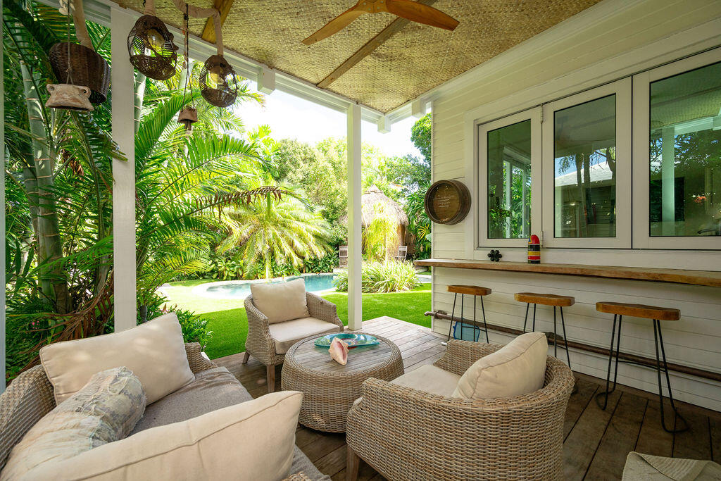 1419 Thompson Street