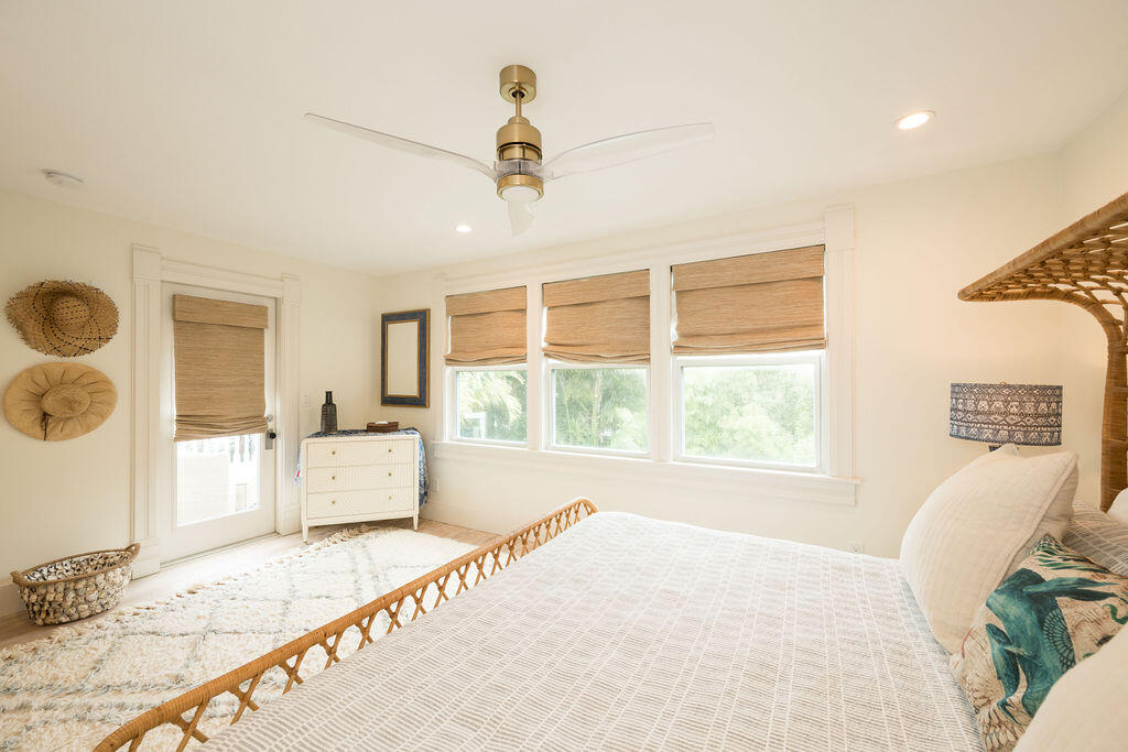 1419 Thompson Street