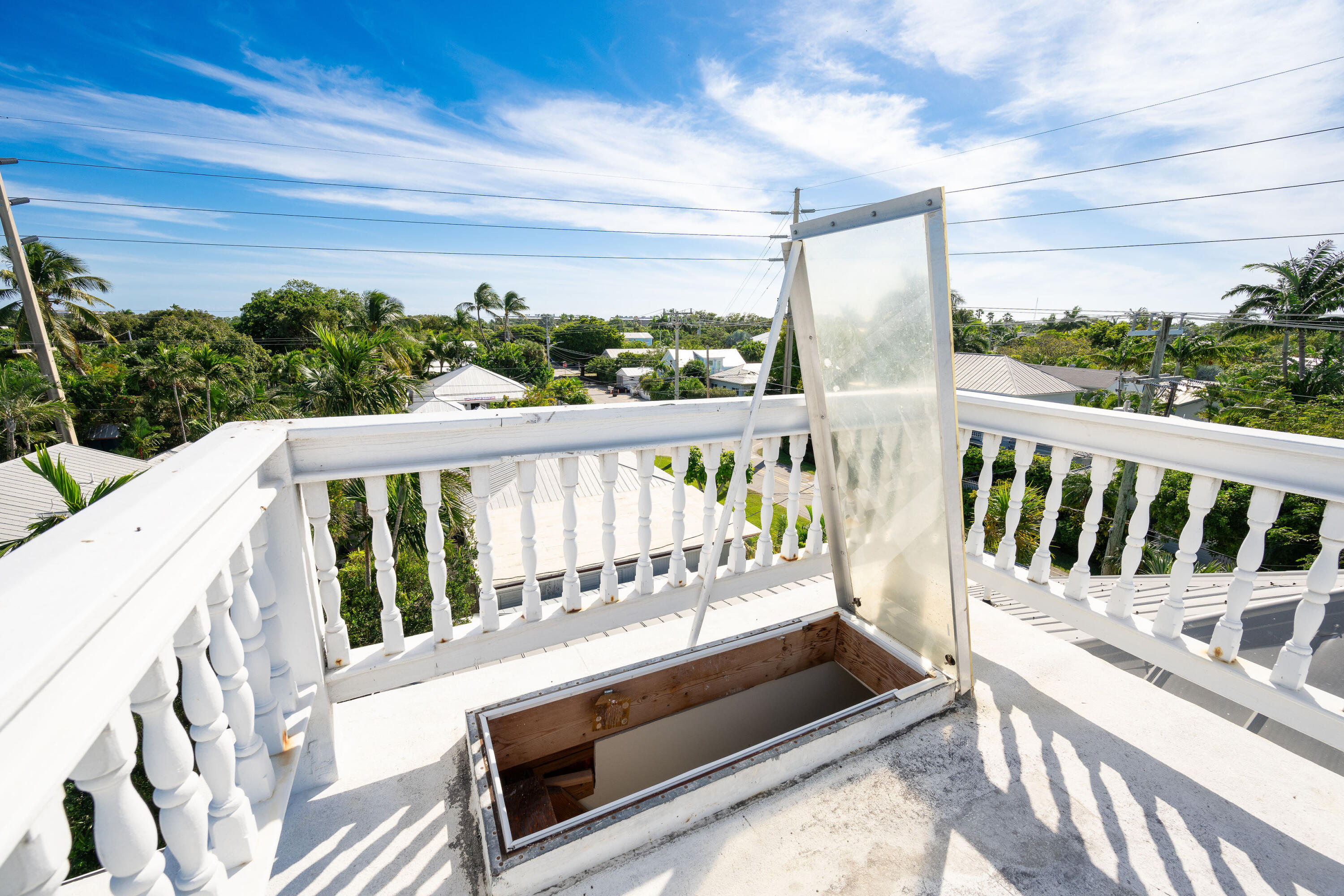 1419 Thompson Street