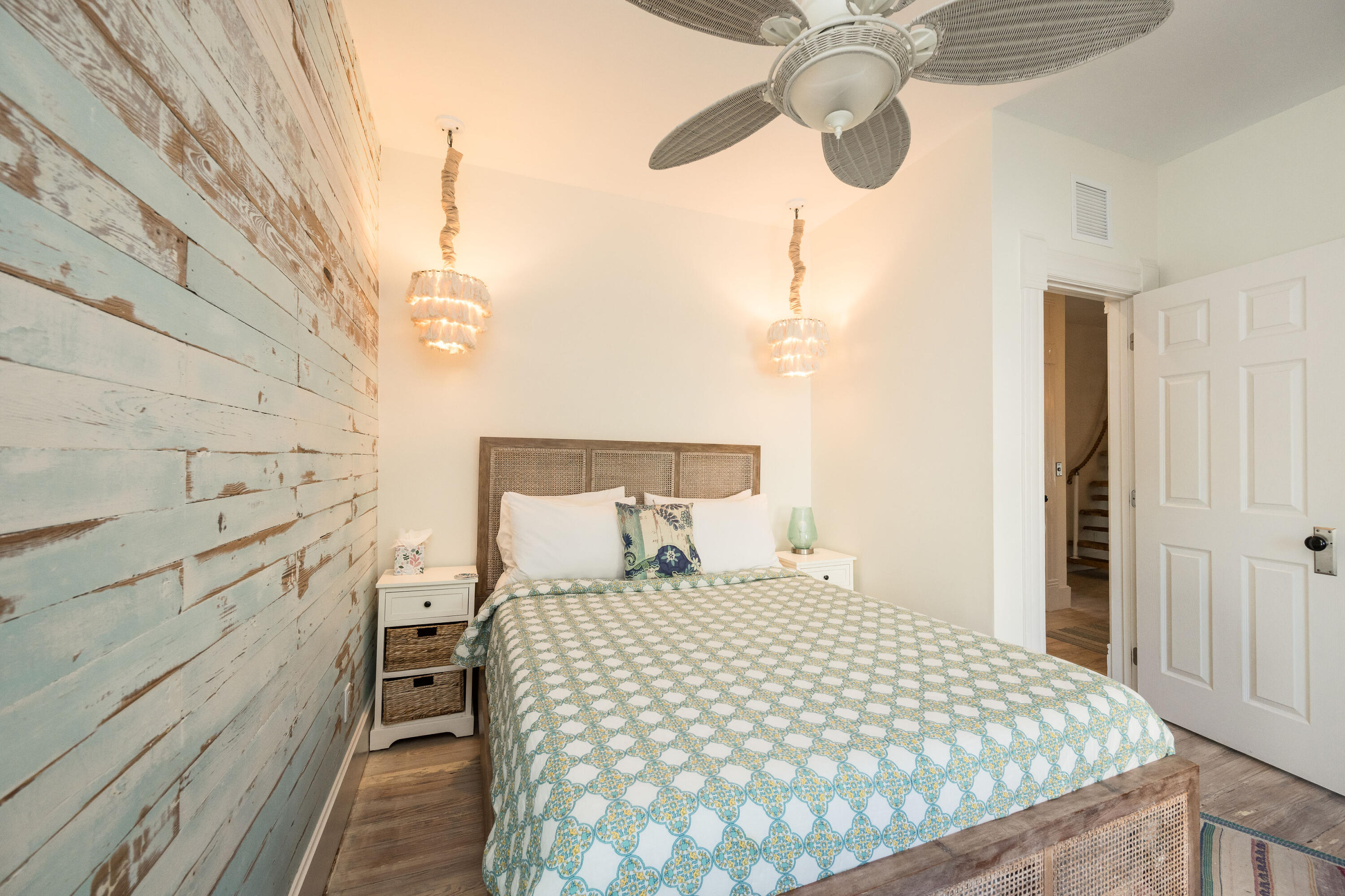 1419 Thompson Street