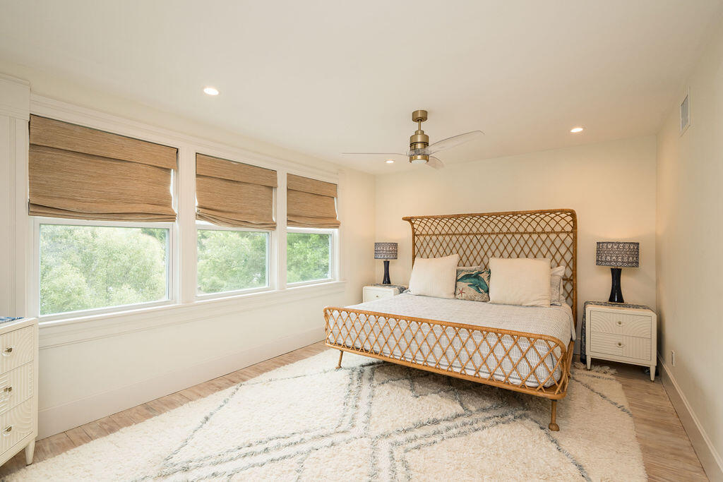 1419 Thompson Street