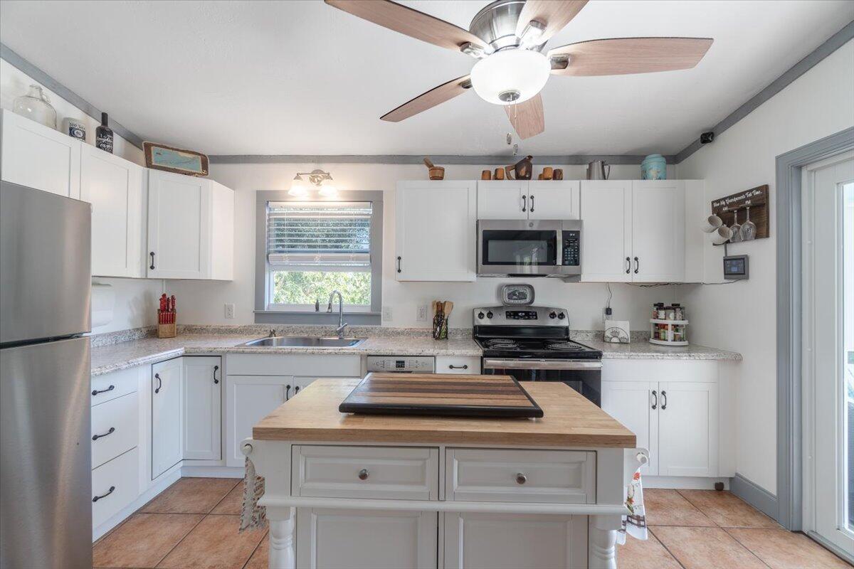 29154 Cedar Drive