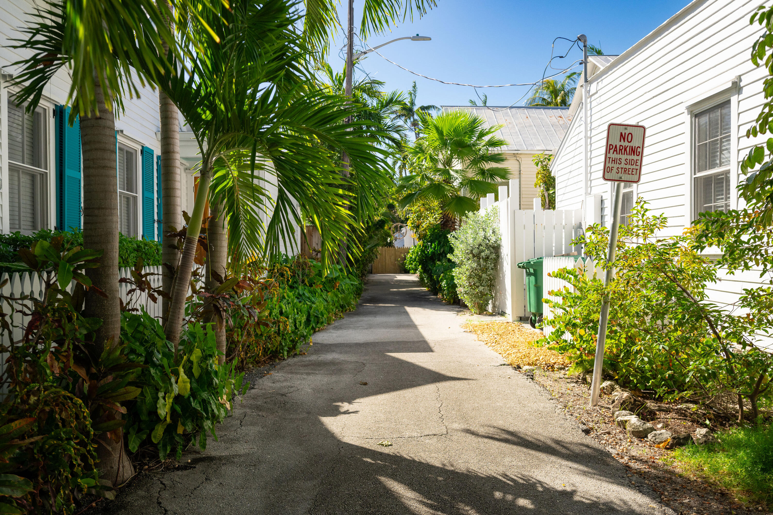 608 Roberts Lane
