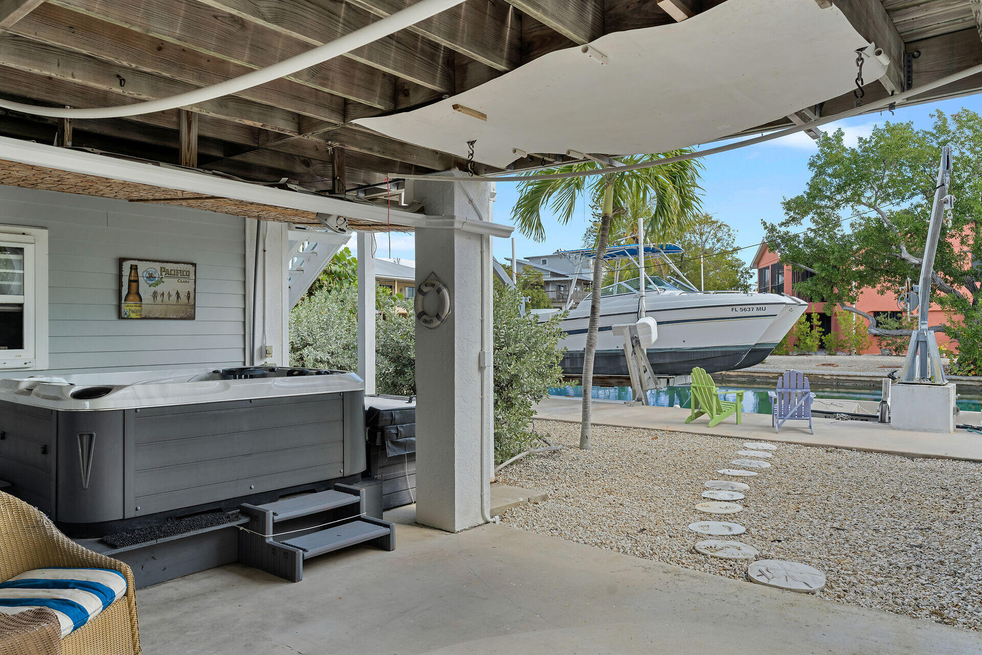 903 Indies Road