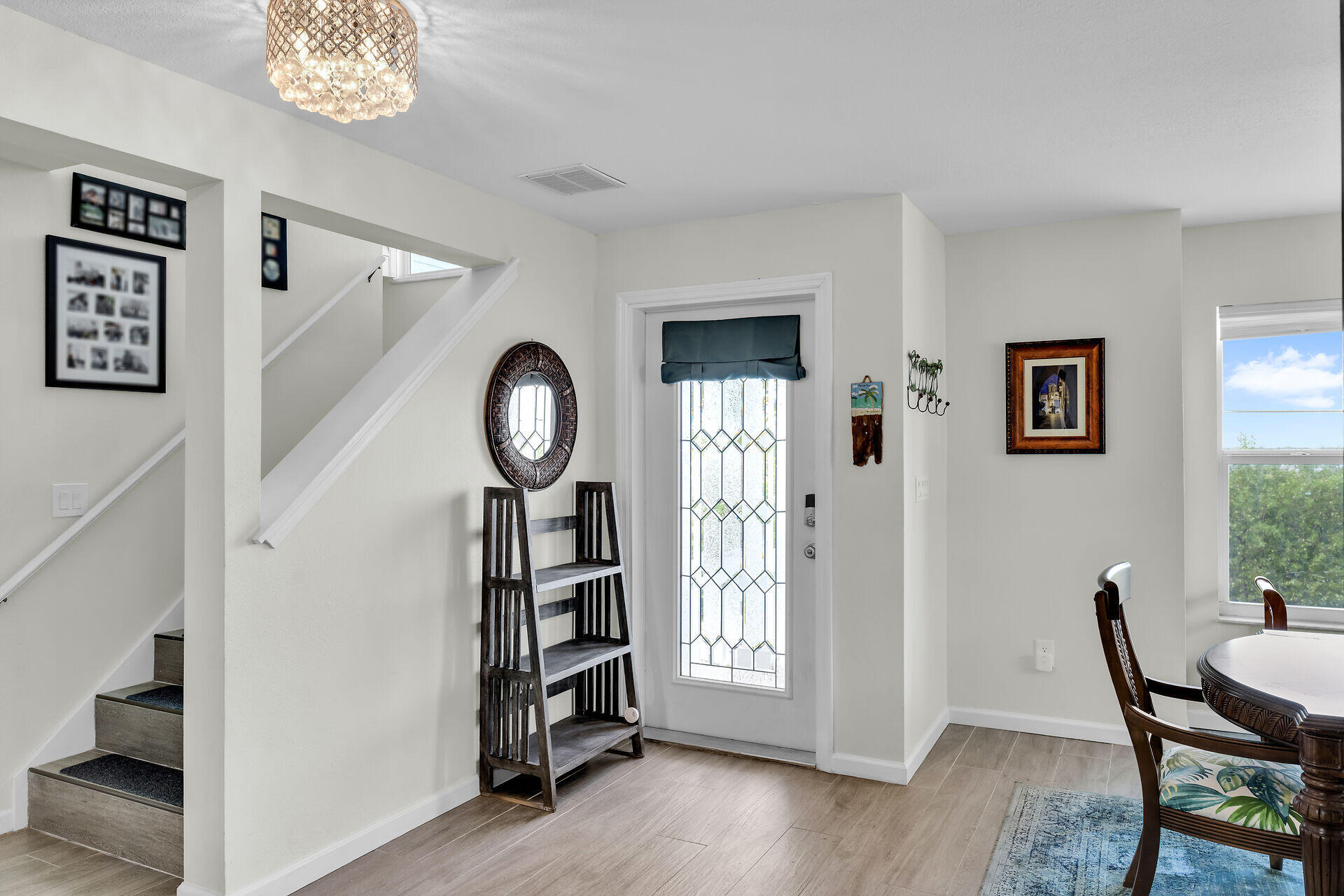 903 Indies Road