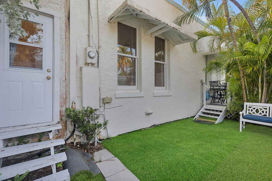 1211 Catherine Street