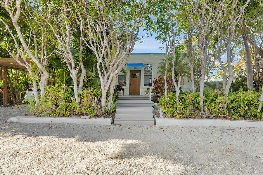 1211 Catherine Street