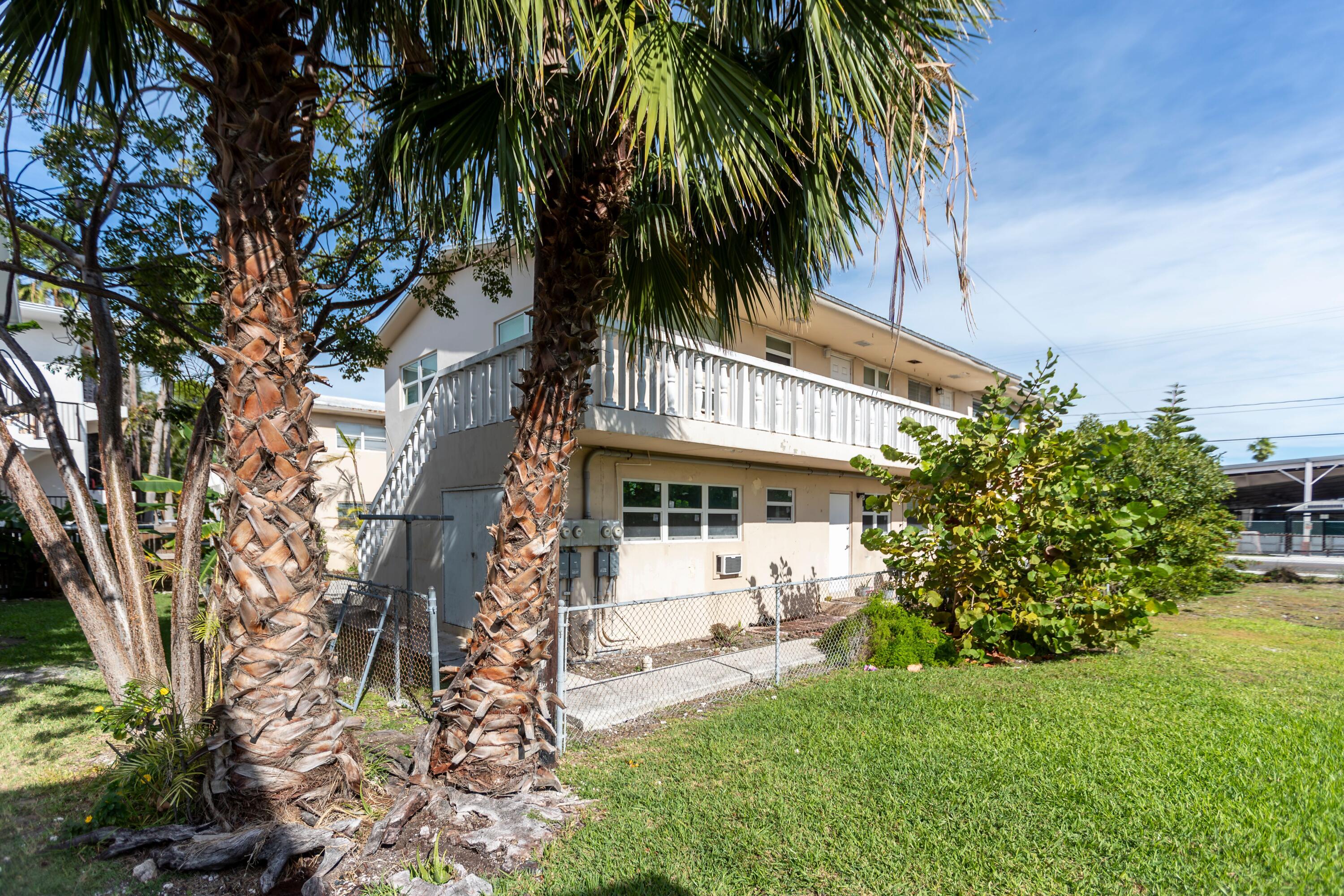 1716-1714 Bertha Street