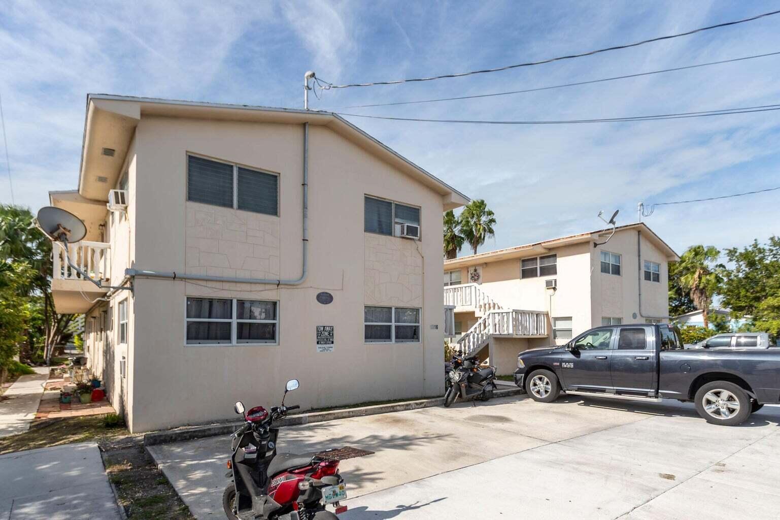 1716-1714 Bertha Street