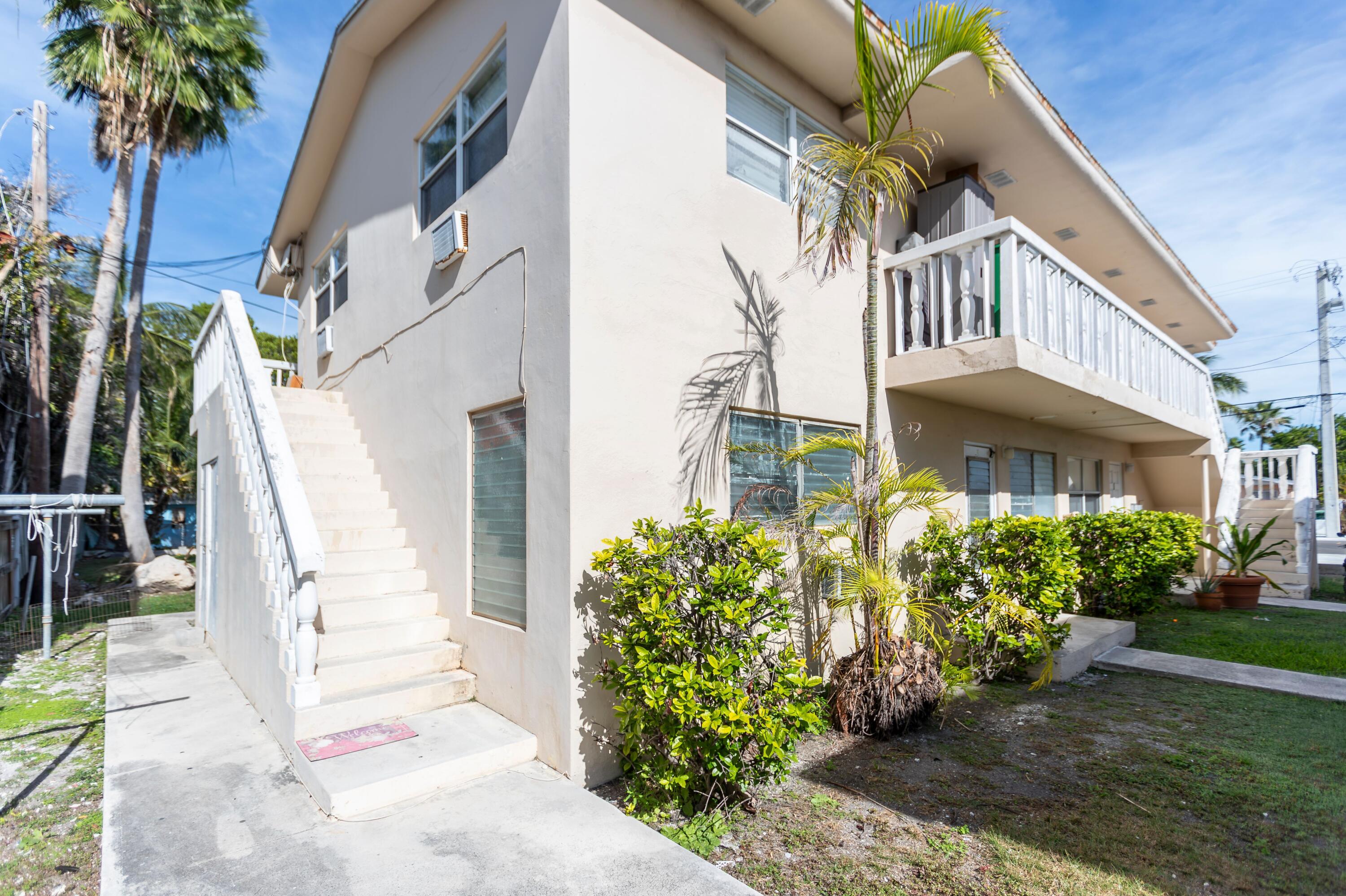 1716-1714 Bertha Street