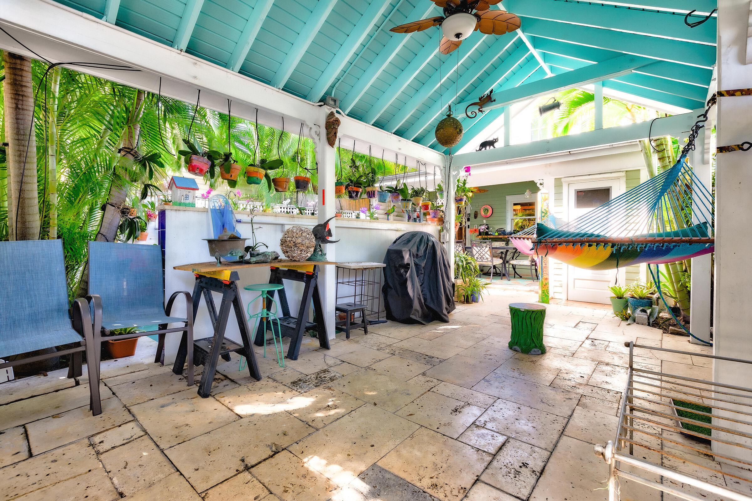 1112 Elgin Lane