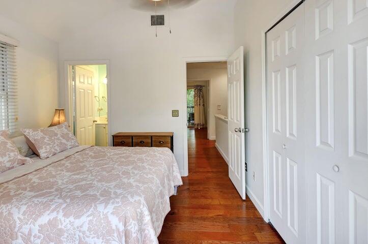 69 Spoonbill Way