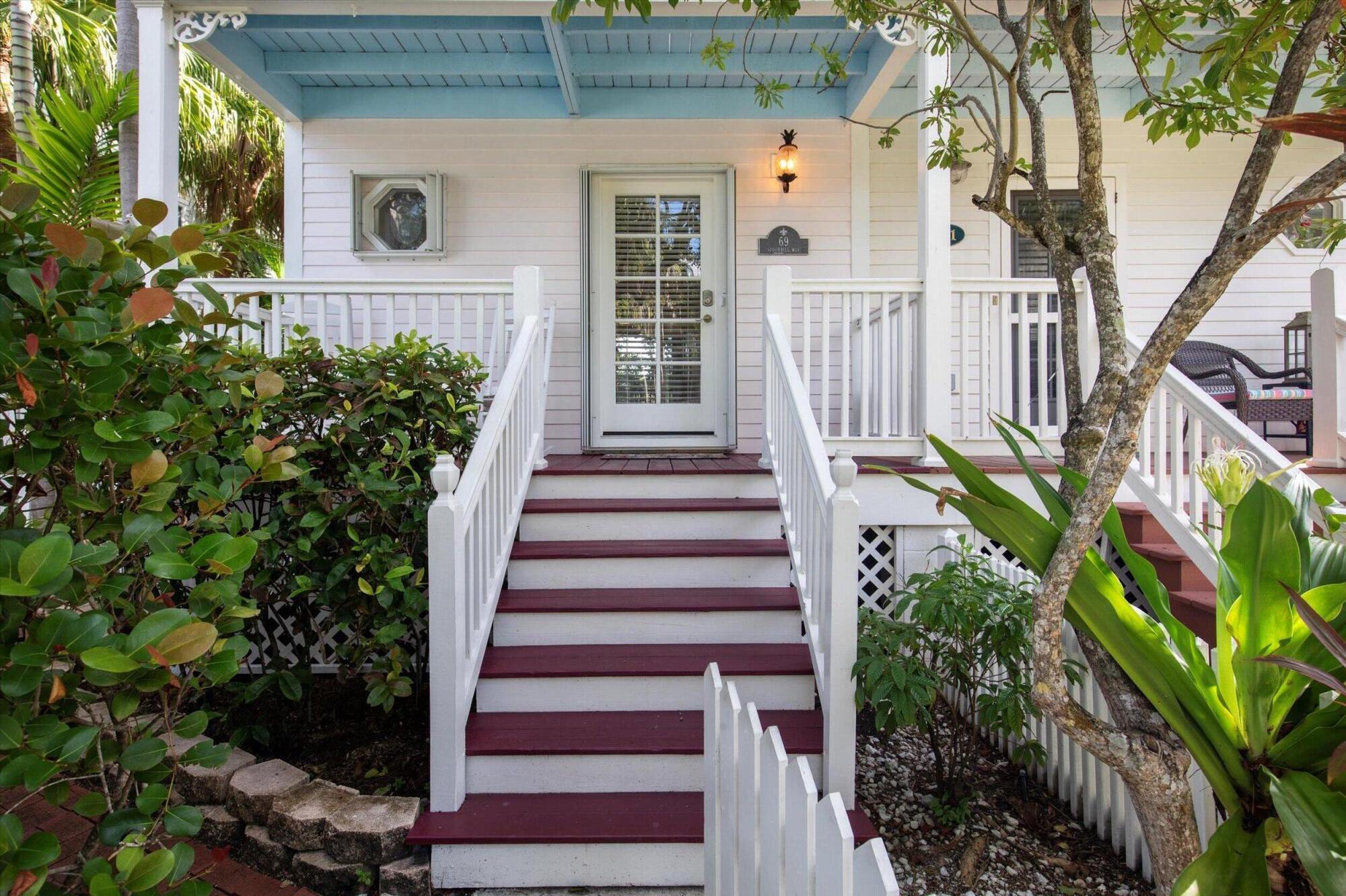 69 Spoonbill Way