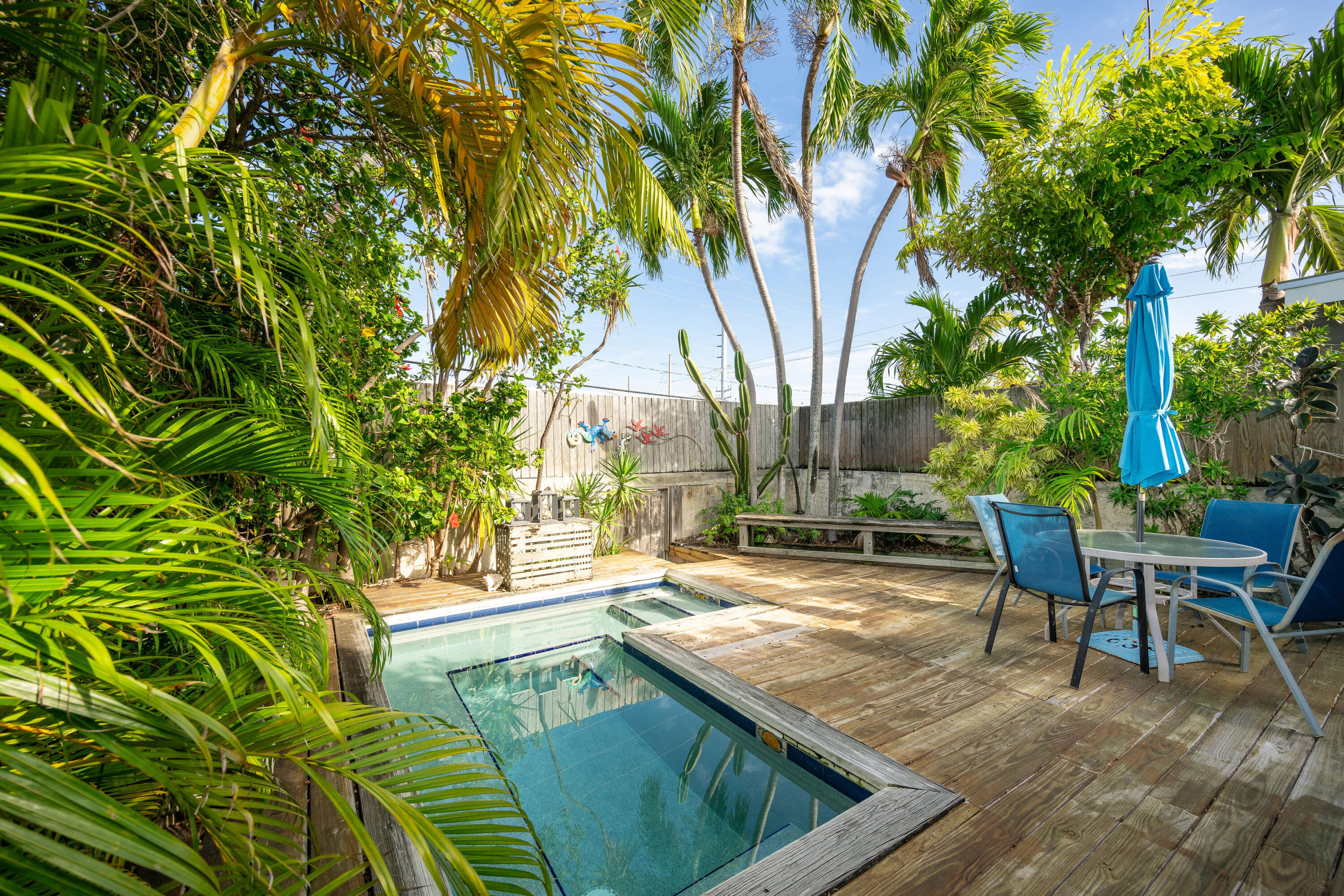 1411 Sun Terrace