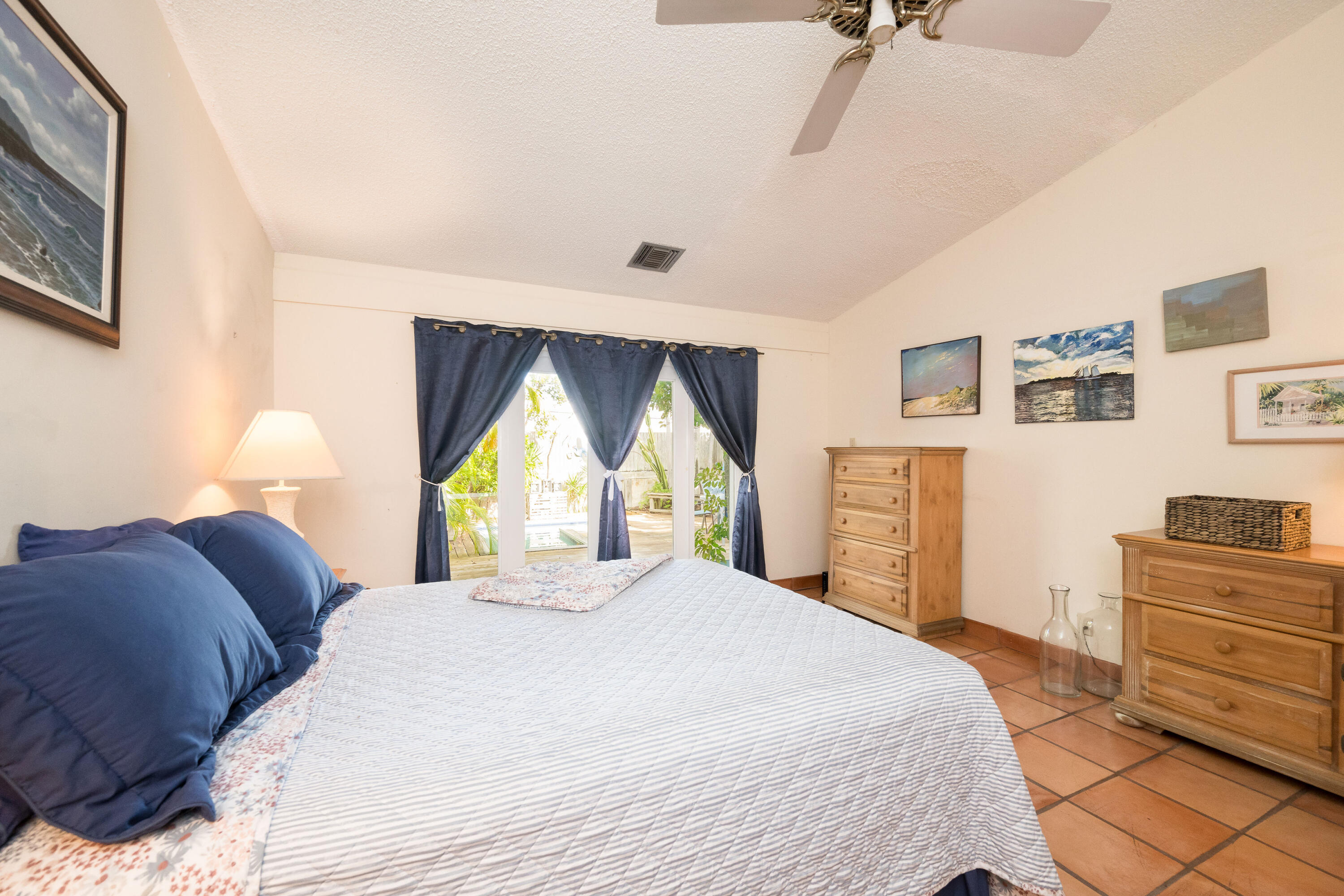 1411 Sun Terrace