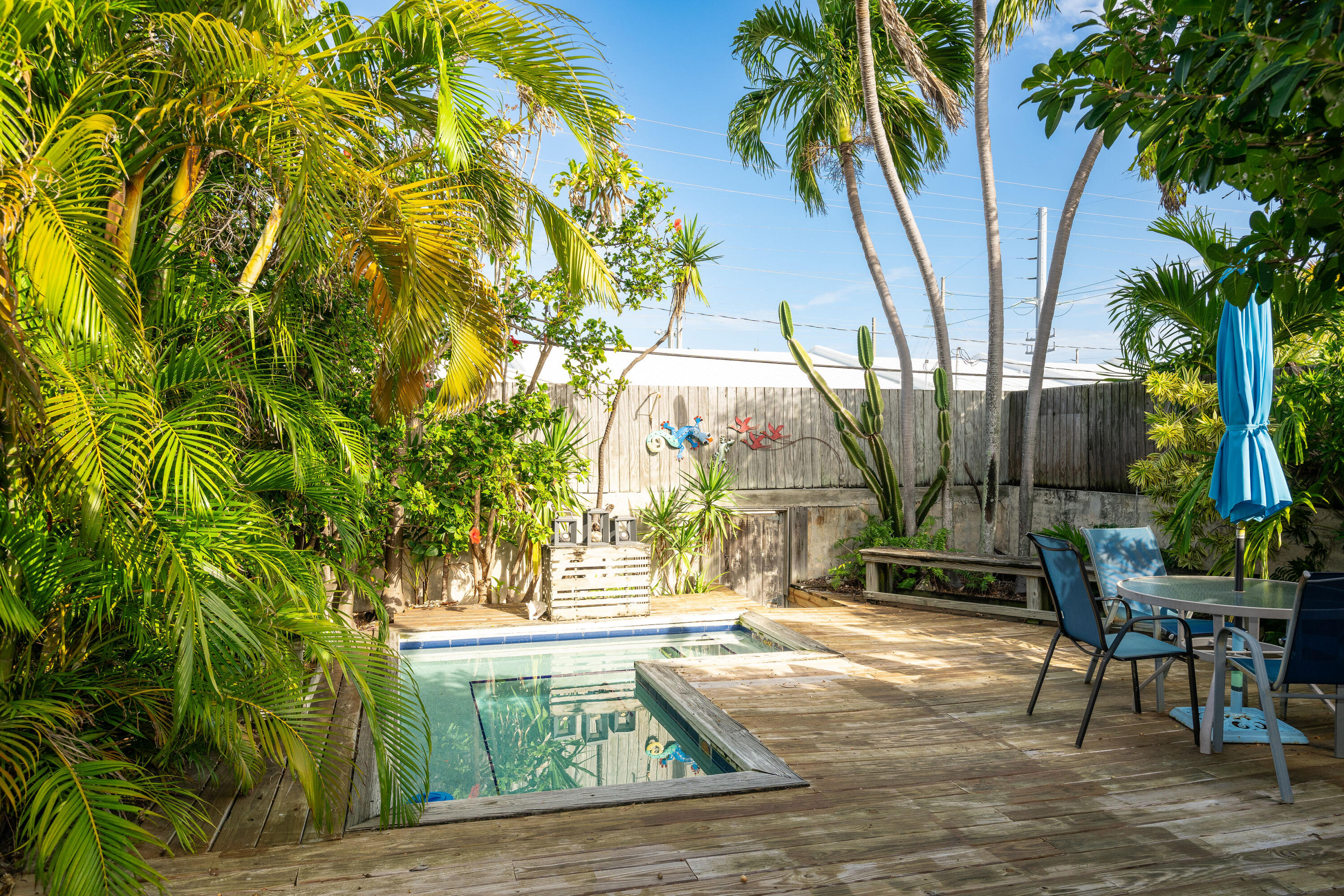 1411 Sun Terrace