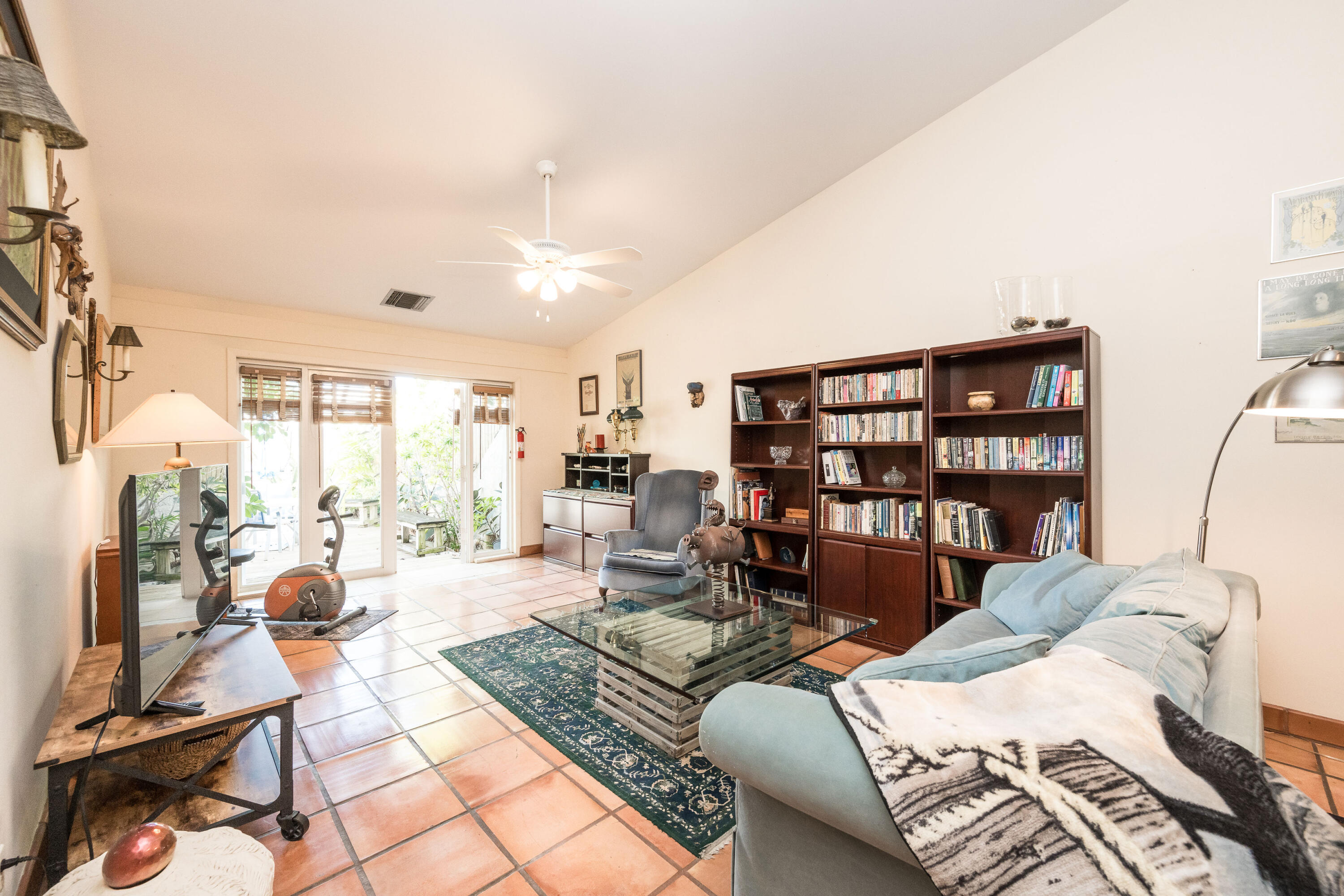 1411 Sun Terrace