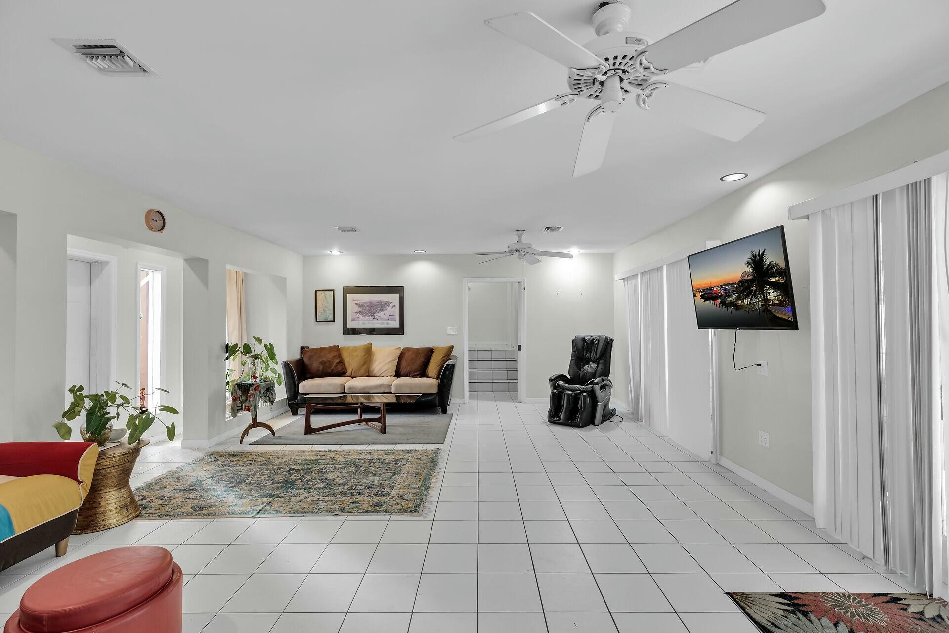 1106 17th Street