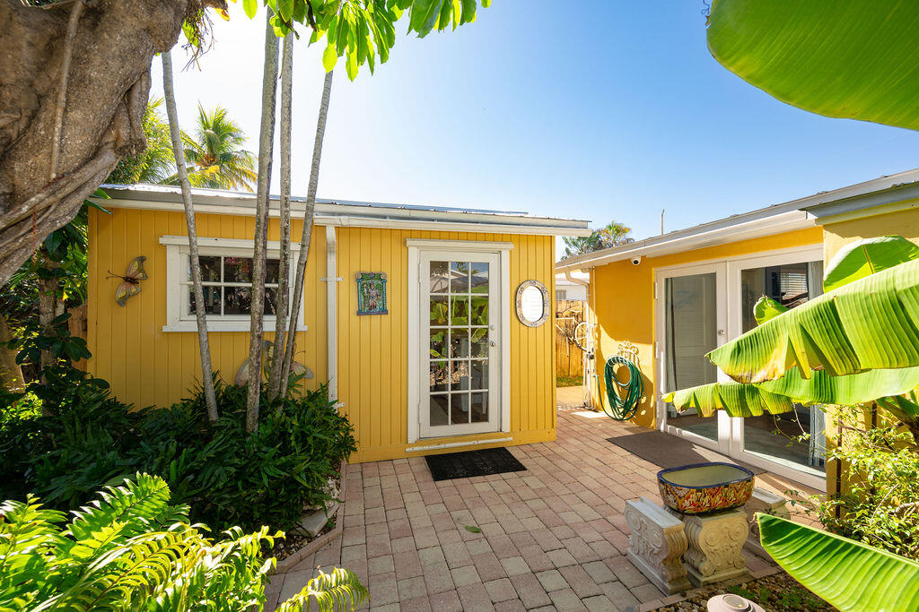 1617 Jamaica Drive