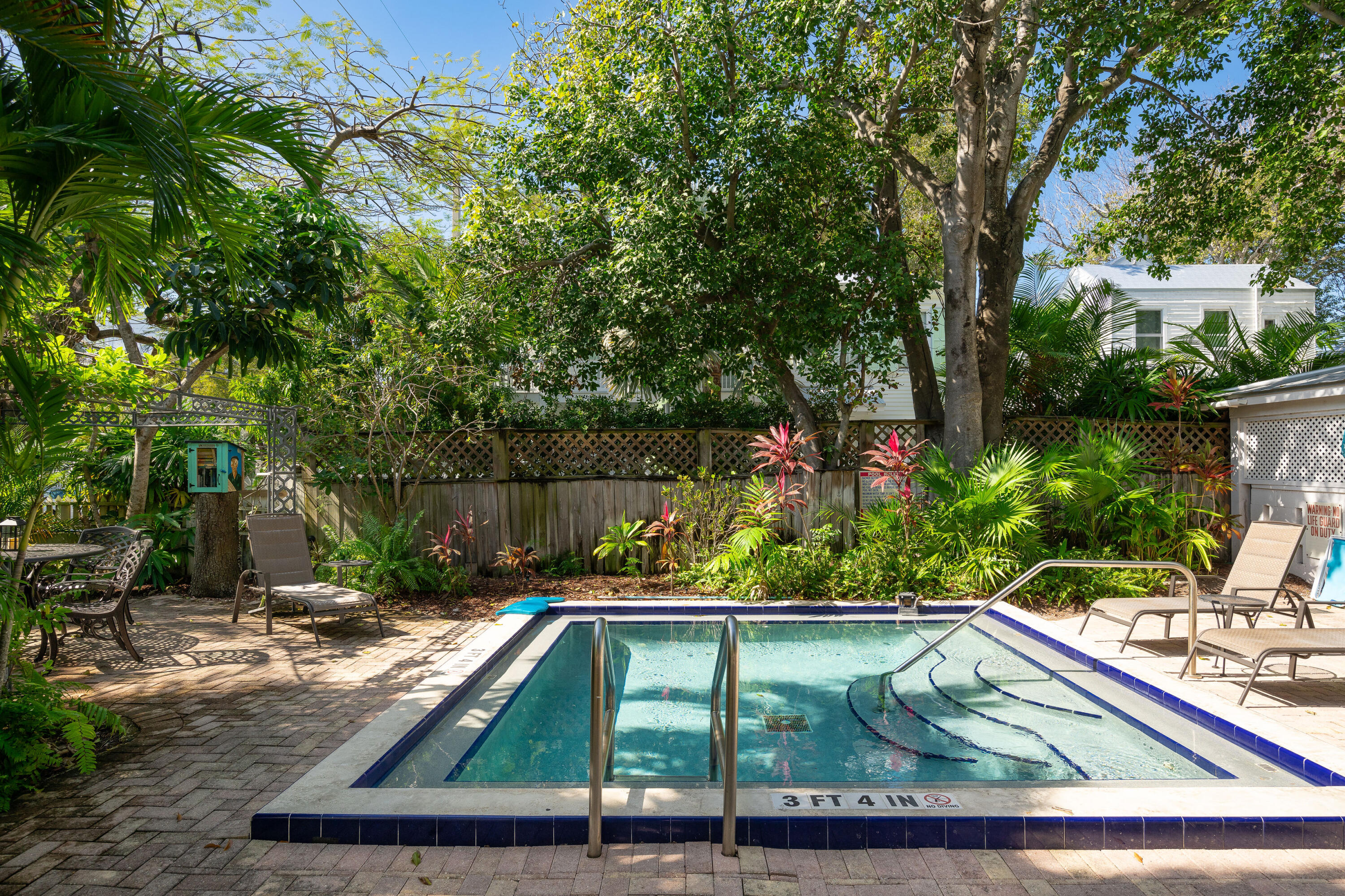 611 Southard Street Unit: 3