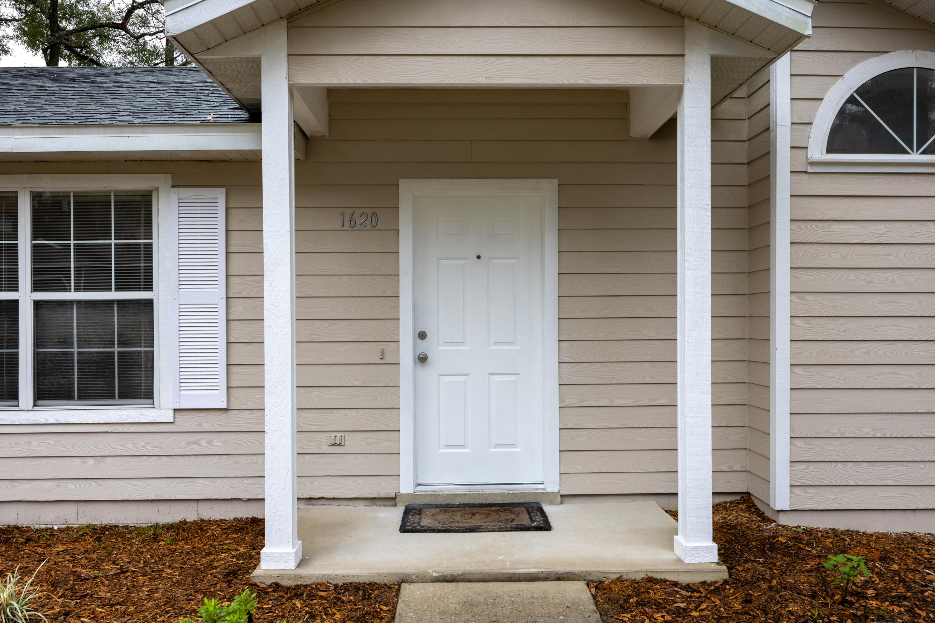 1620 NW 89th Terrace