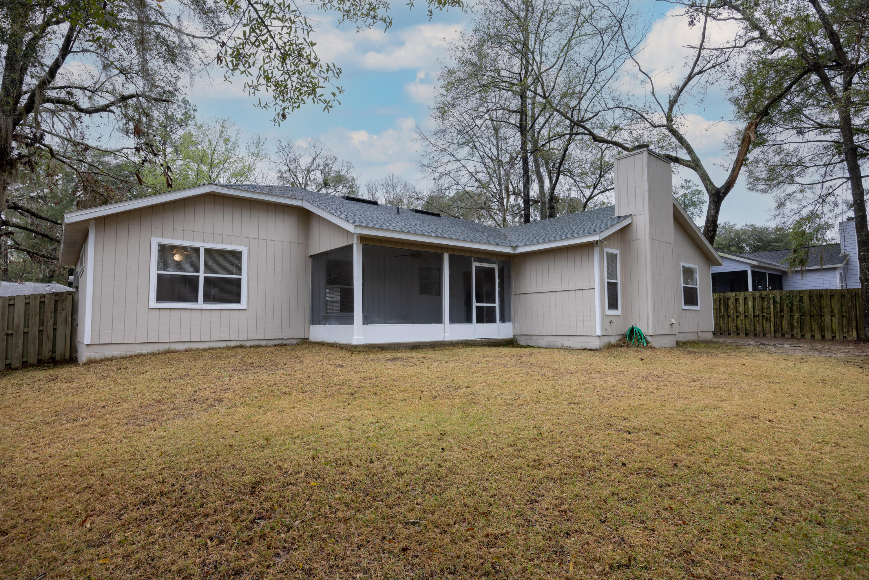 1620 NW 89th Terrace