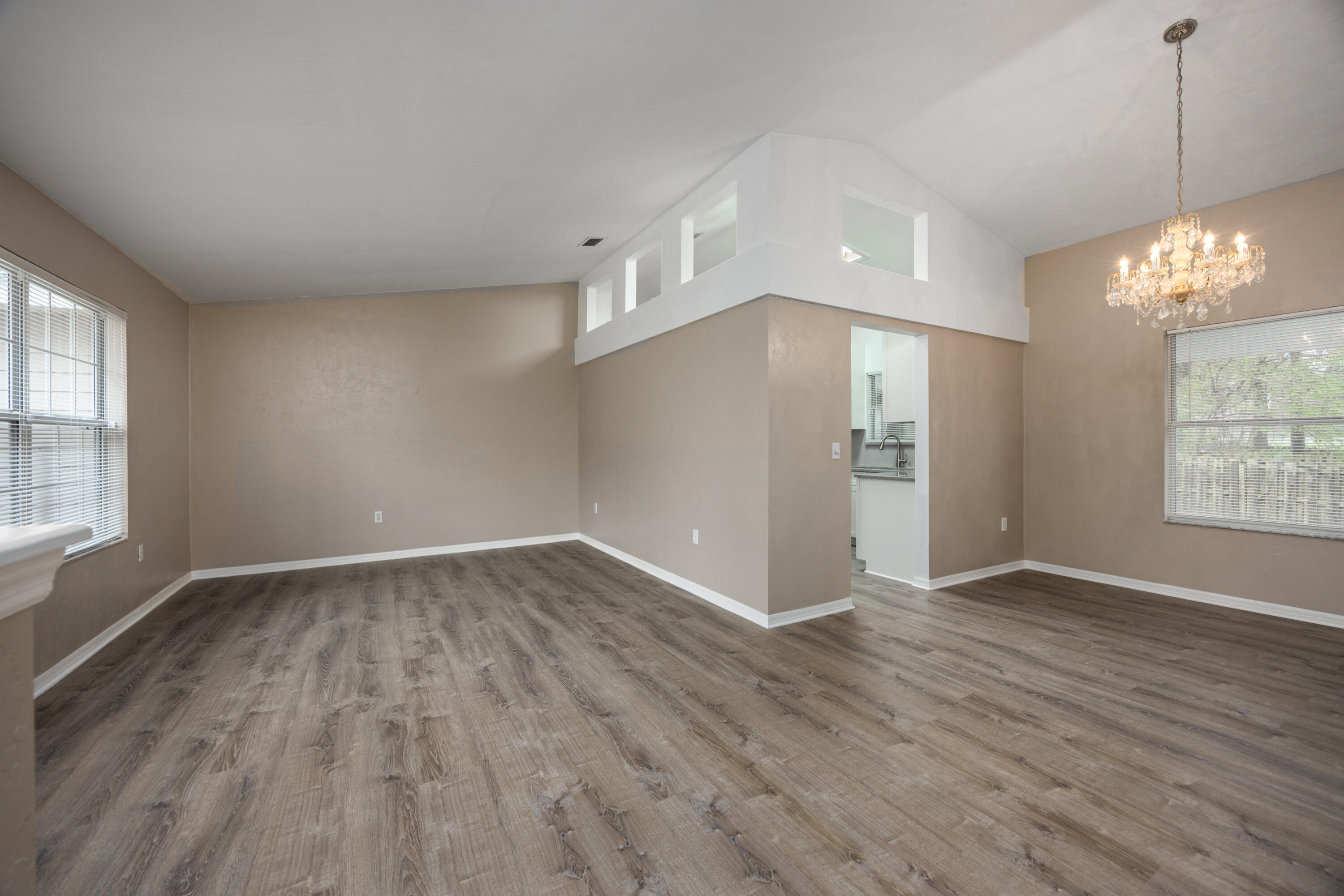 1620 NW 89th Terrace