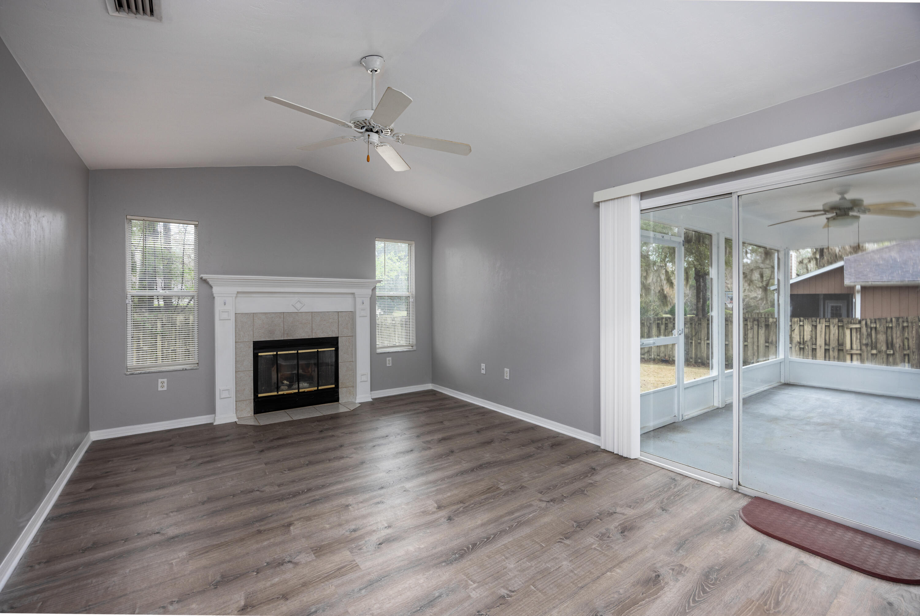 1620 NW 89th Terrace