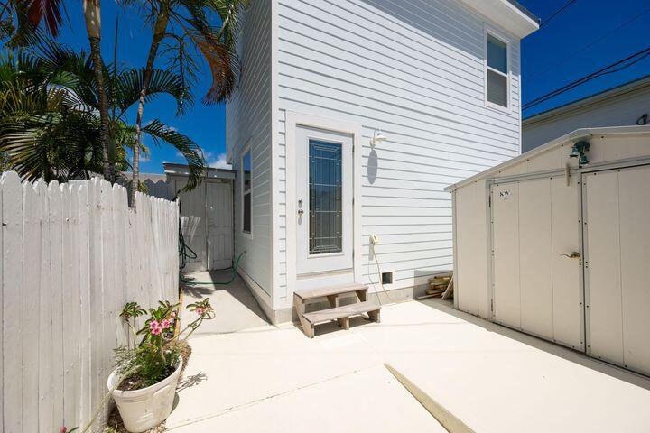 1205 11Th Street