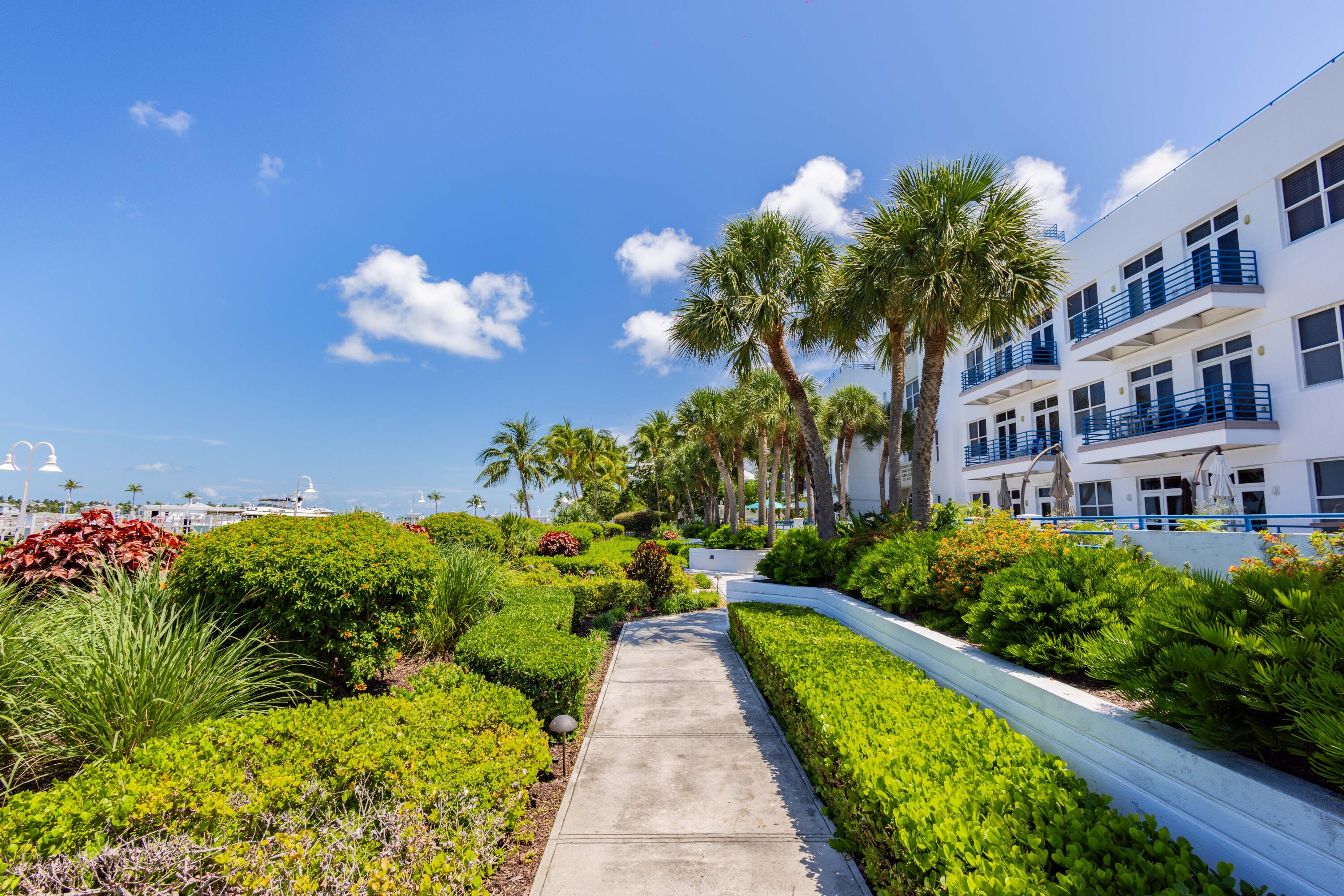 115 Front Street Unit: 102