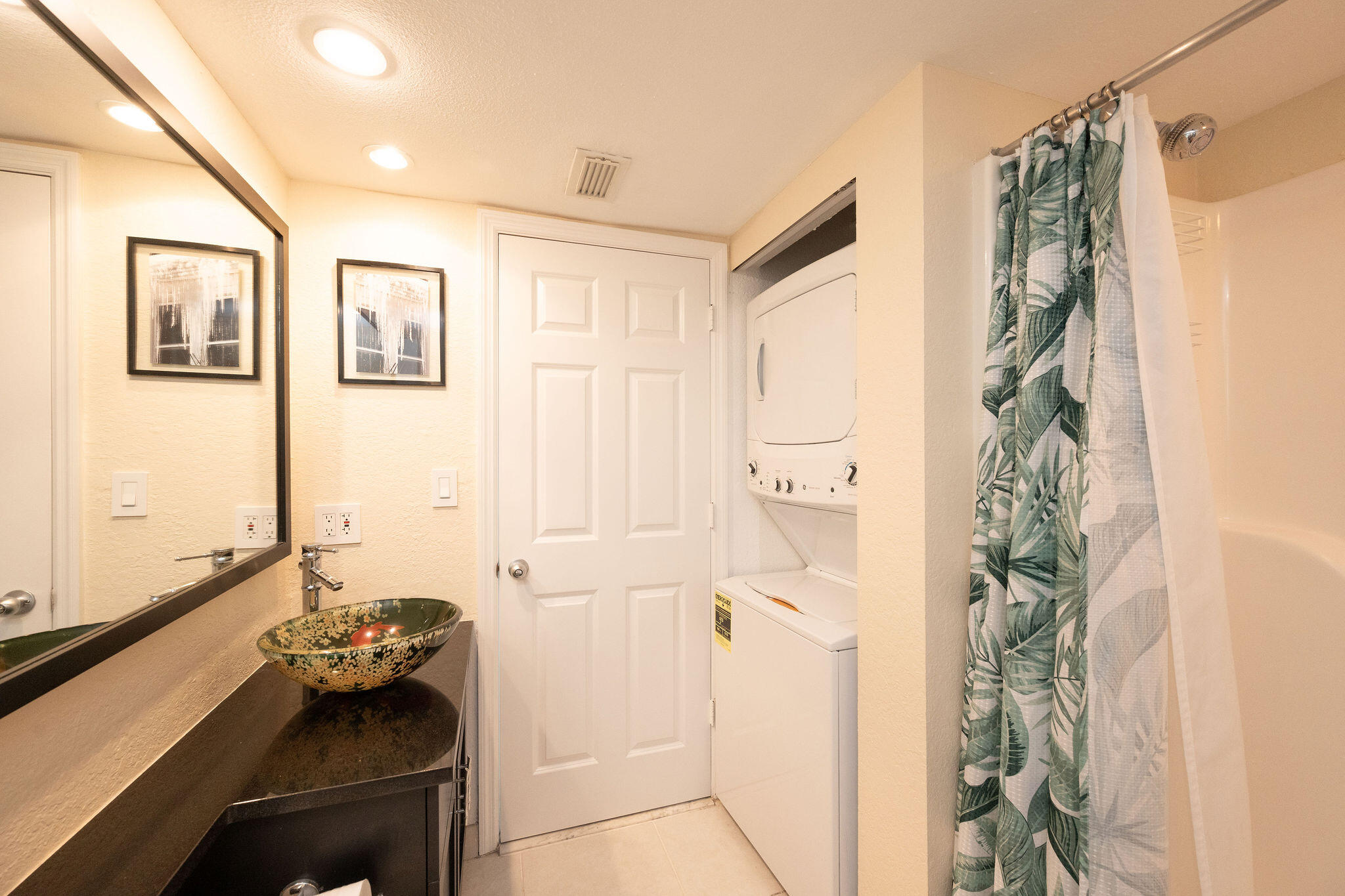 3635 Seaside Drive Unit: 305