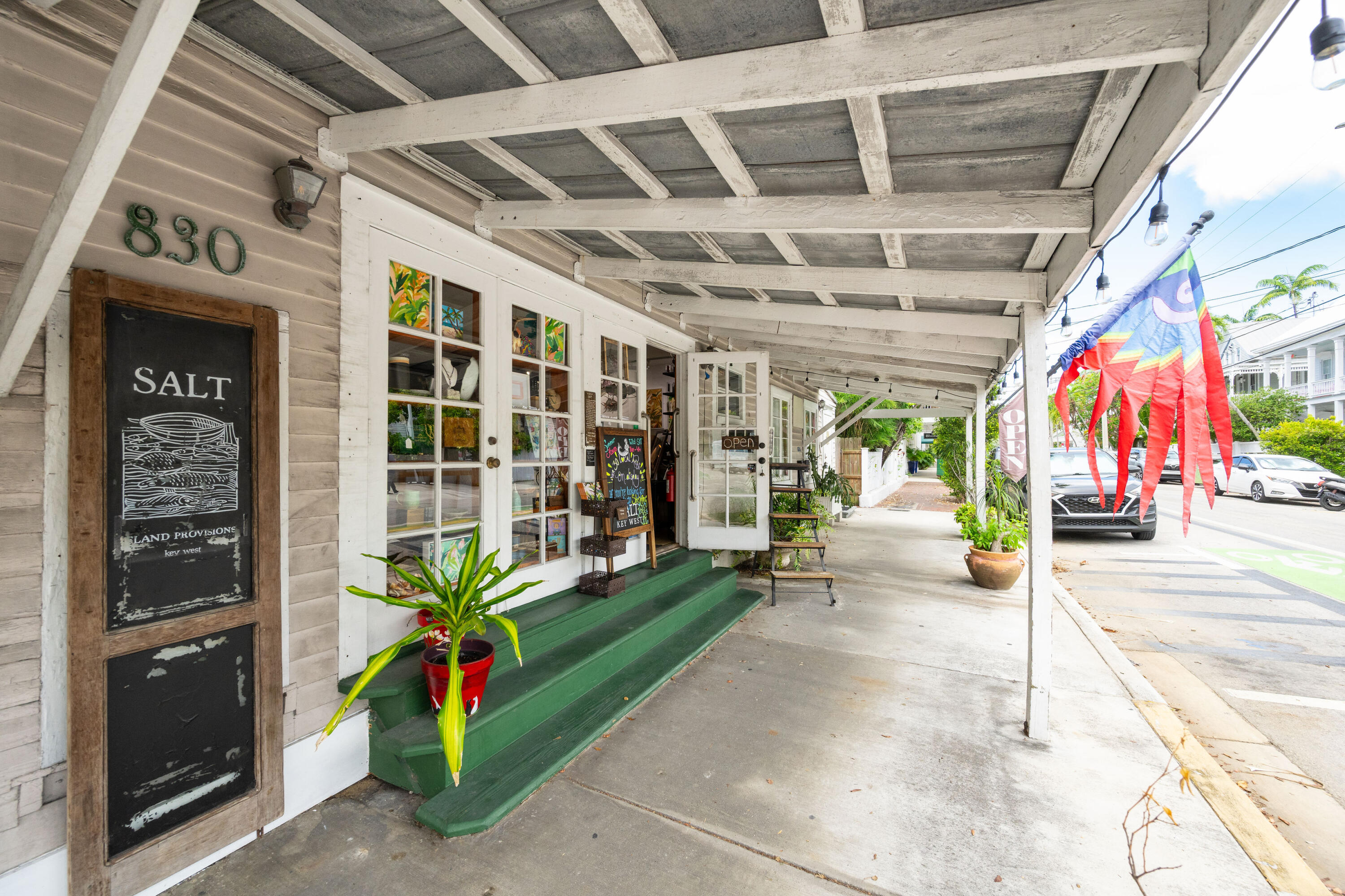 830 Fleming Street