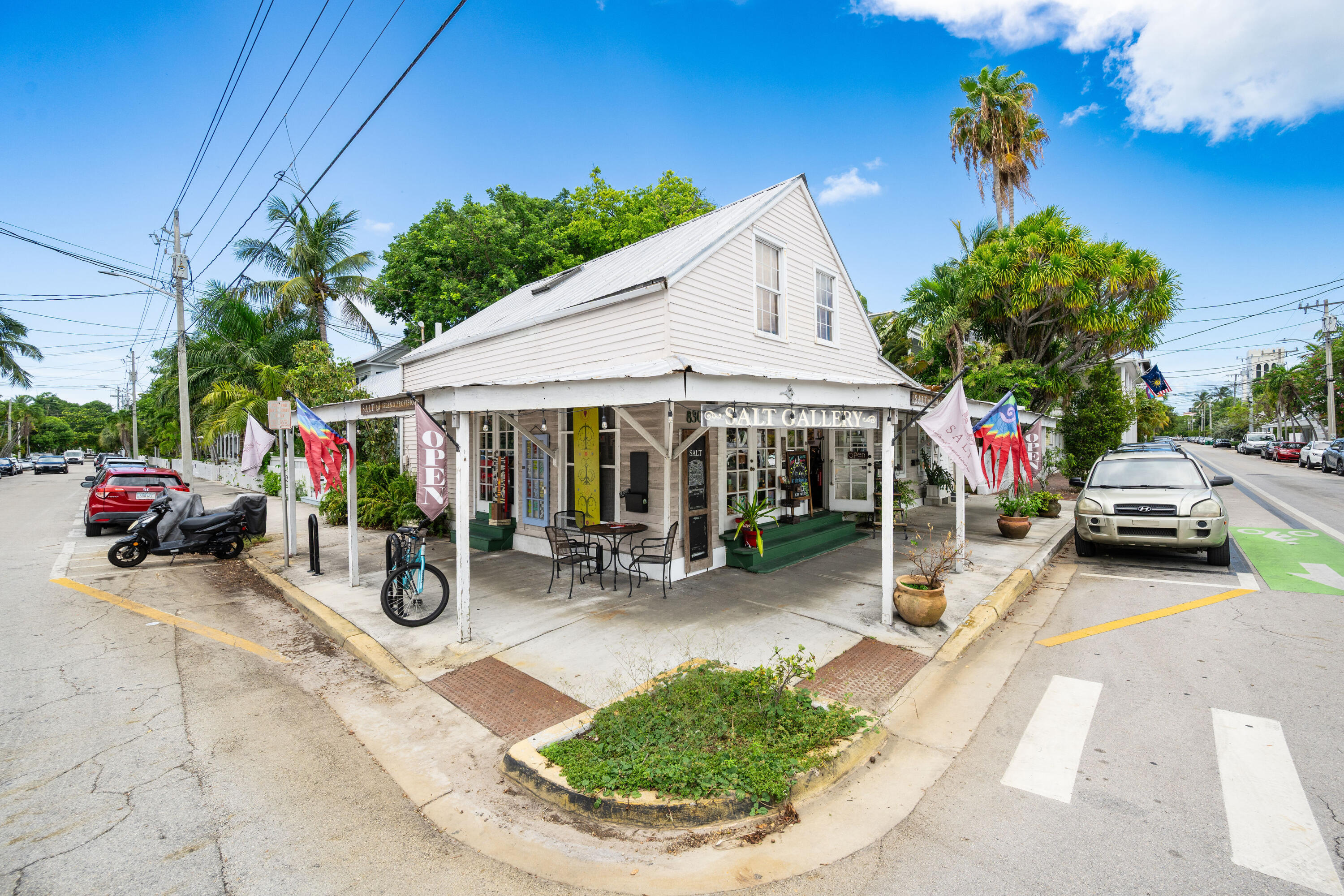830 Fleming Street