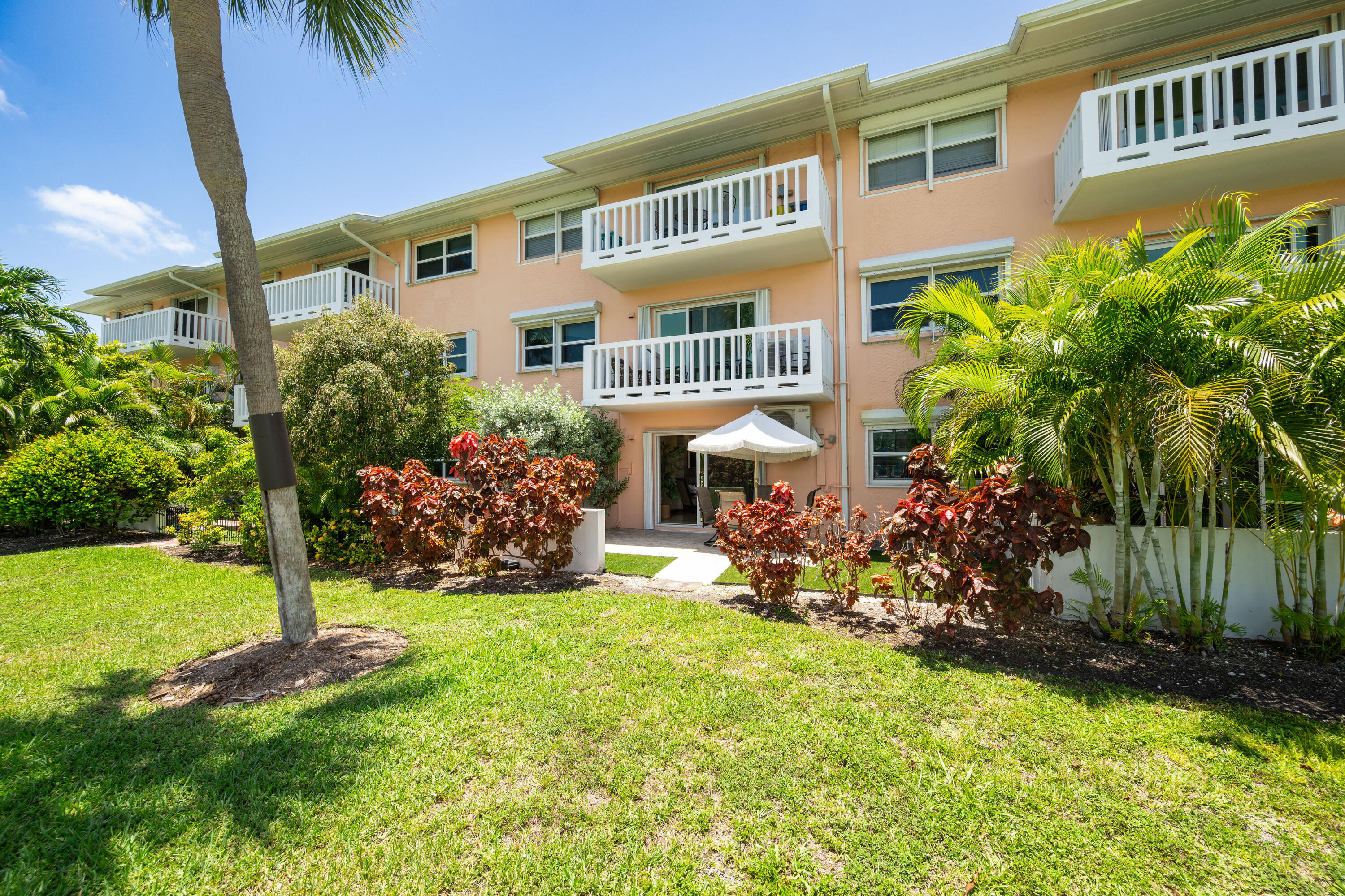 2601 N Roosevelt Boulevard Unit: 103C