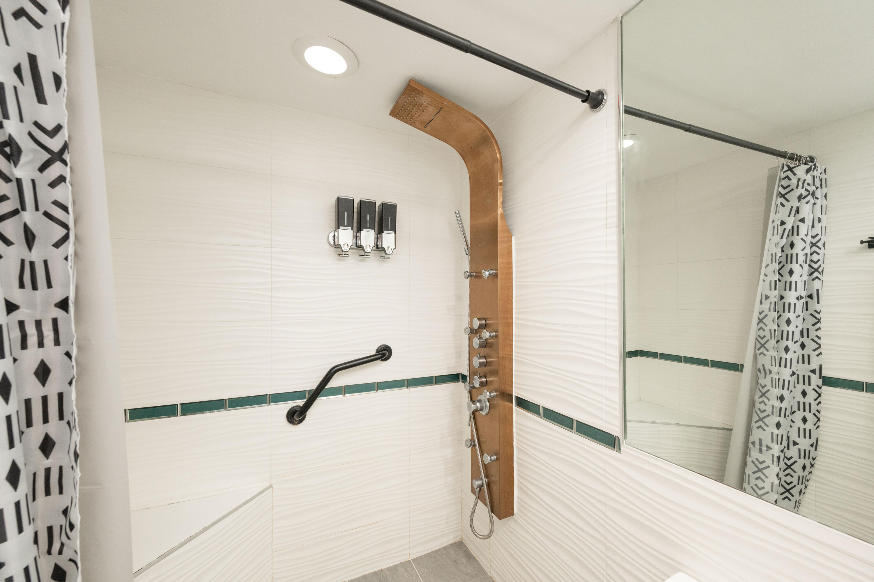 2601 N Roosevelt Boulevard Unit: 103C