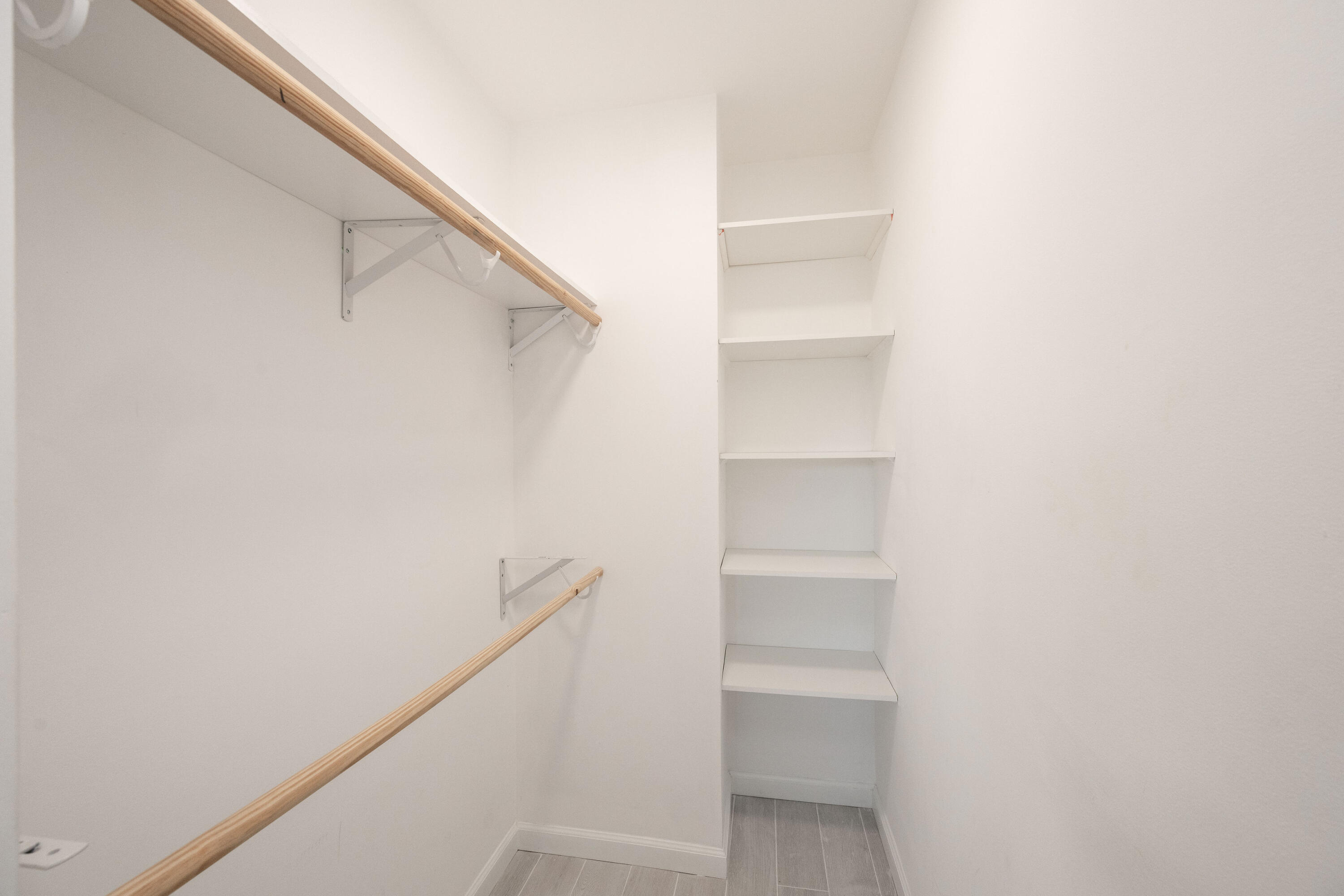 2601 S Roosevelt Boulevard Unit: 319C